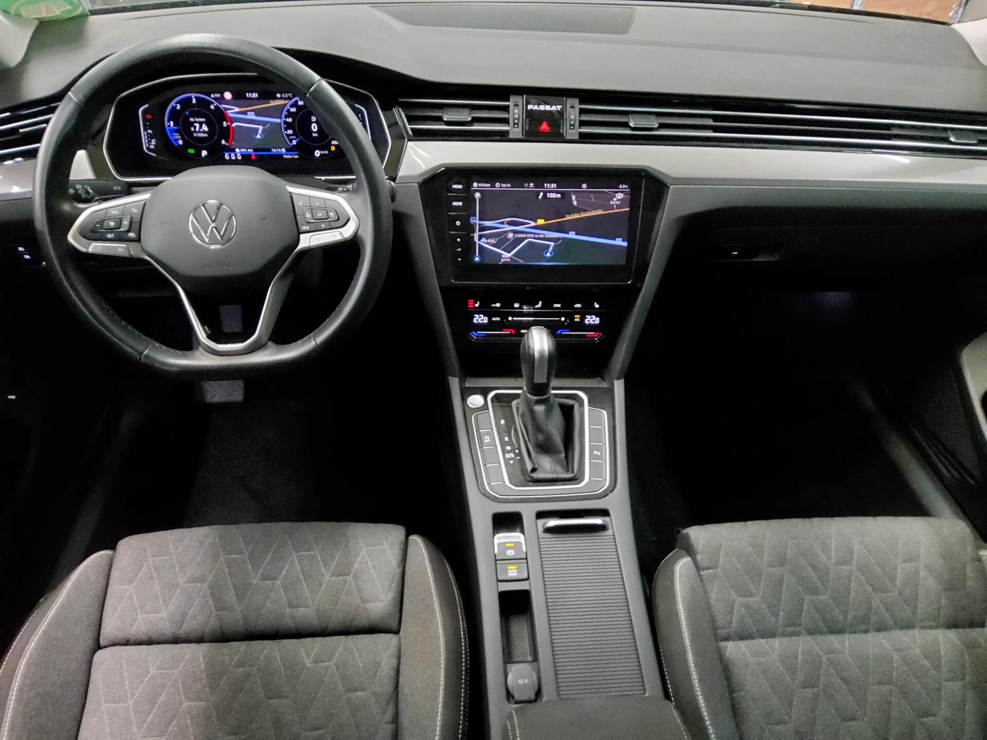 Volkswagen Passat Var. 2.0 TDI Business DigitalPro Kamera 5