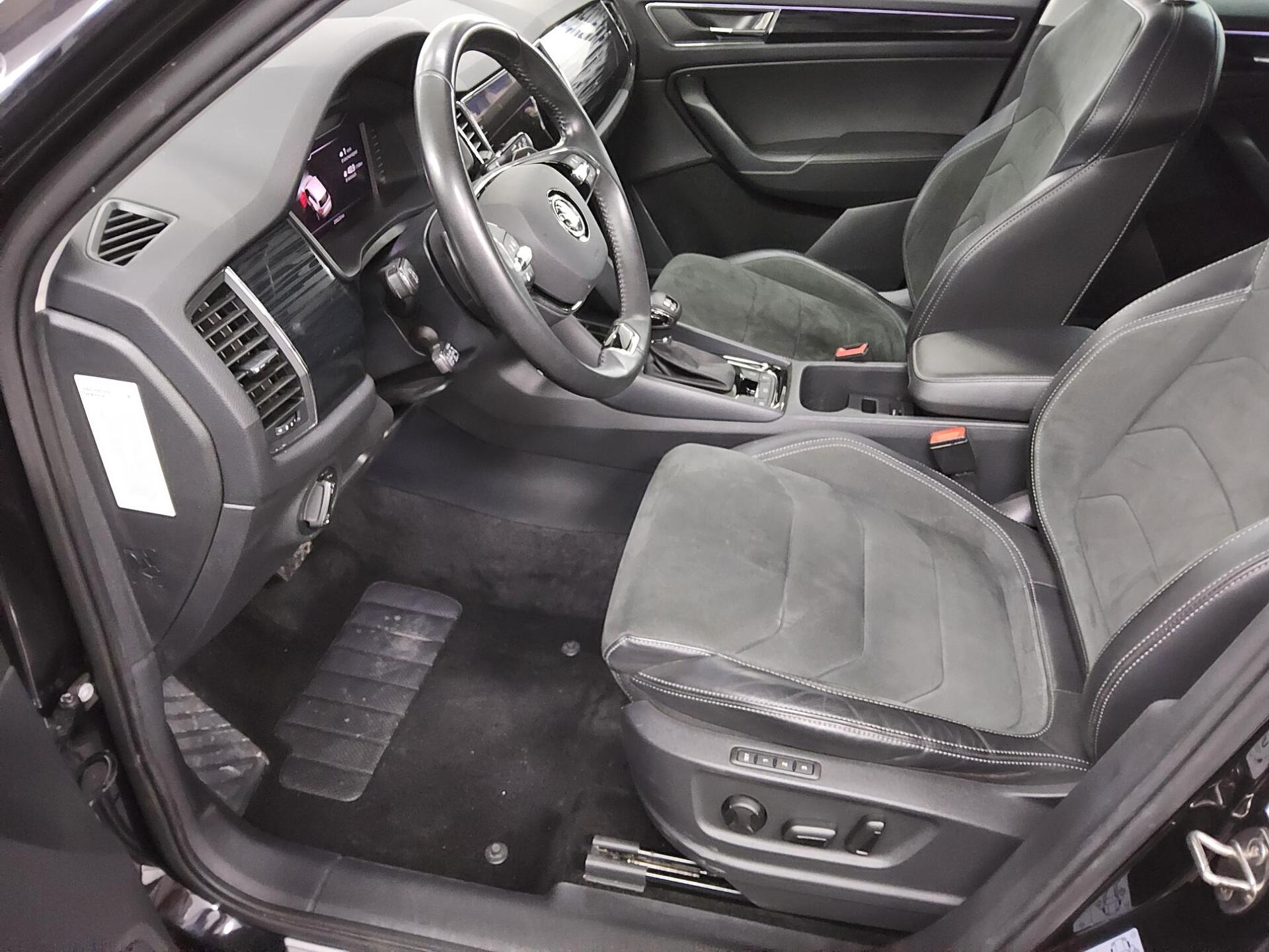 Skoda Kodiaq 2.0 TDI 4x4 Style Navi LED vc Pano 360° 9