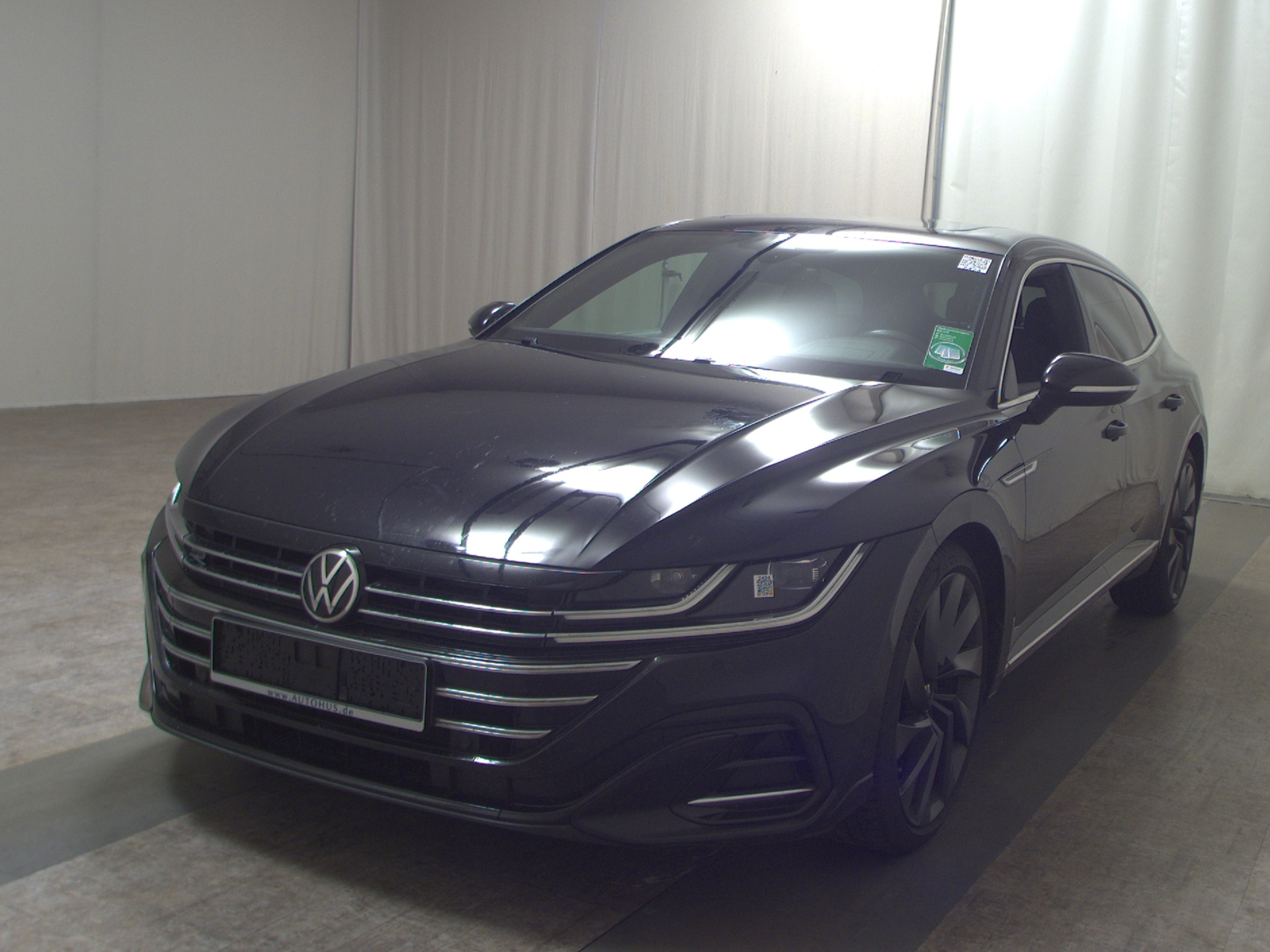 Volkswagen Arteon SB 2.0 TDI R-Line Navi LED DCC AID Pano 2