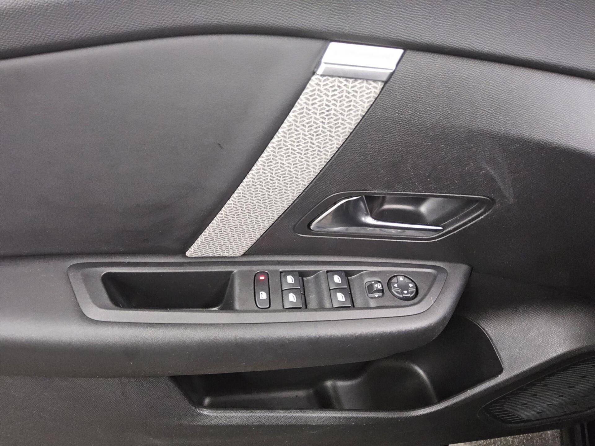 Citroën C4 1.5 BlueHDi Max T-Leder Navi LED Tempomat Shz 10