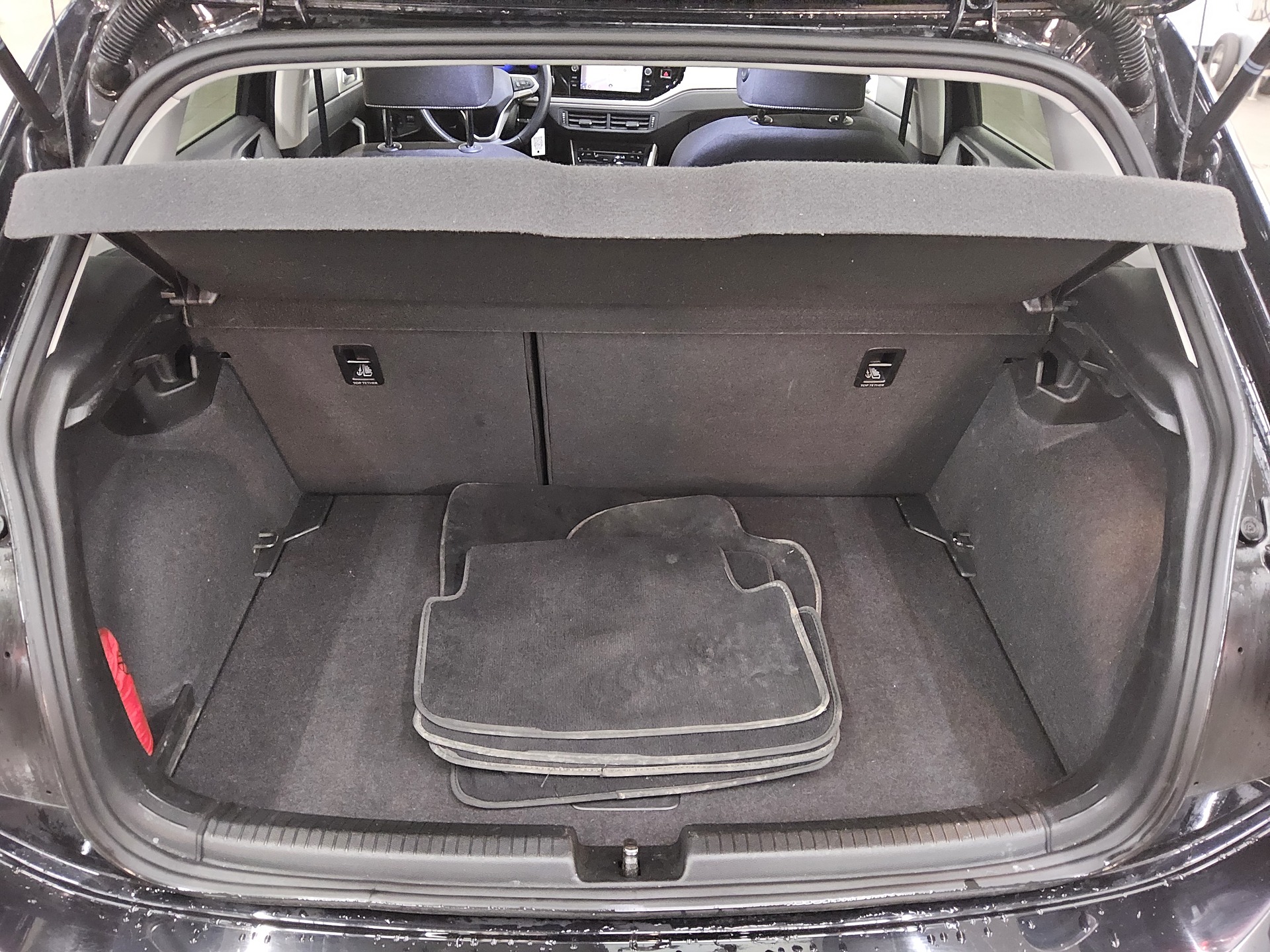 Volkswagen Polo 1.0 TSI Move Navi LED AID PDC SHZ DAB 12