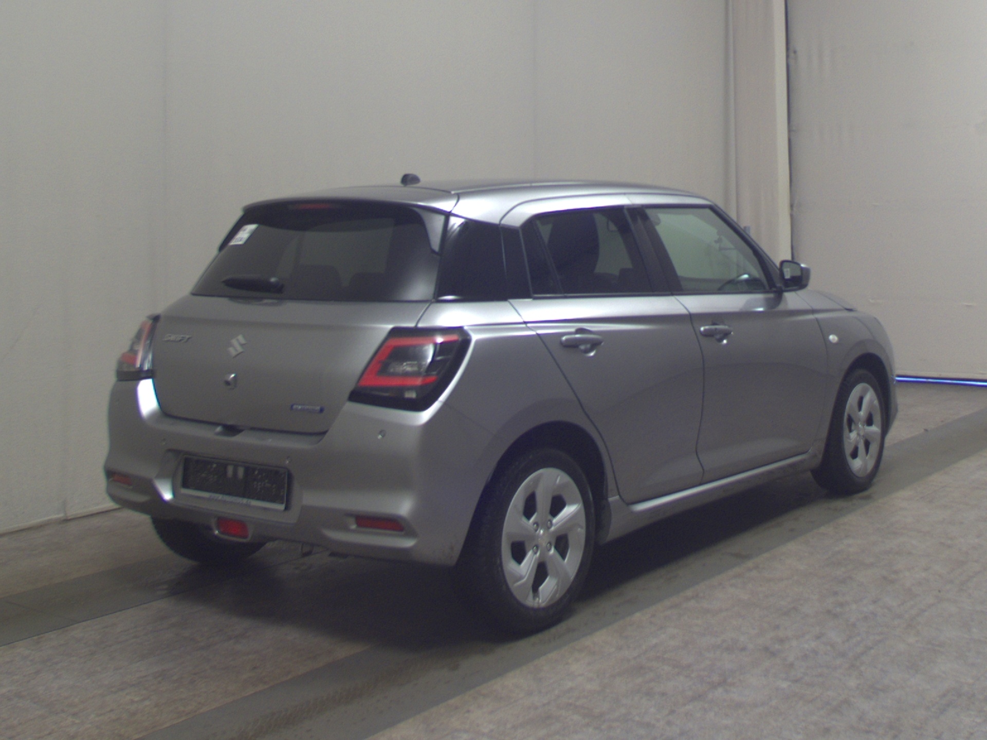 Suzuki Swift 1.2 Dualjet Mild-Hybrid Club Navi LED RFK 4