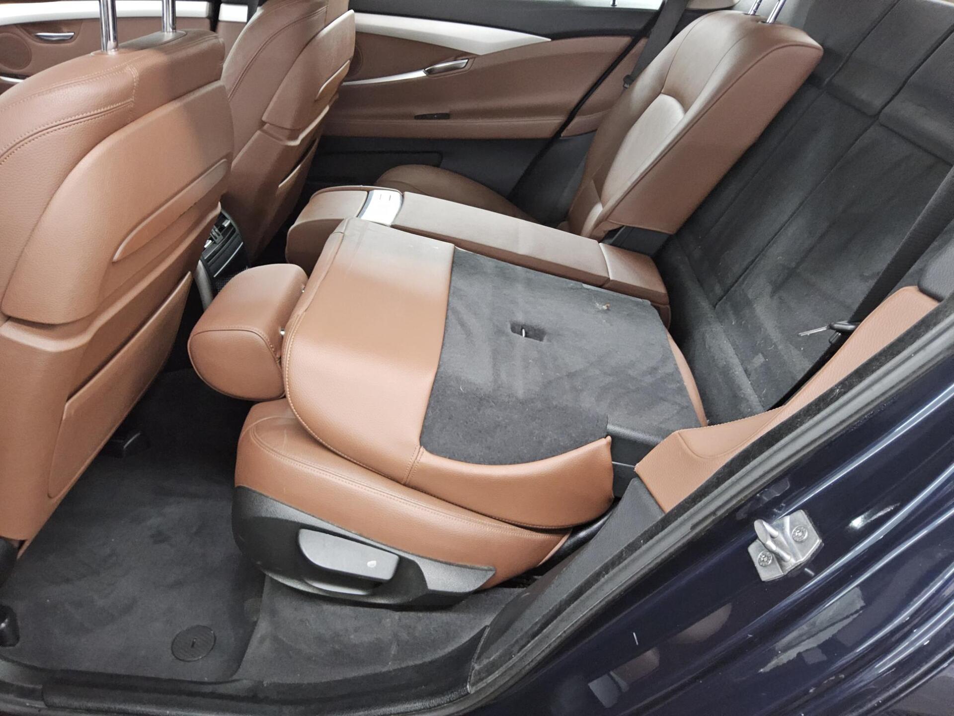 BMW 520 Gran Turismo Leder Navi Xenon Shz PDC Memory 12