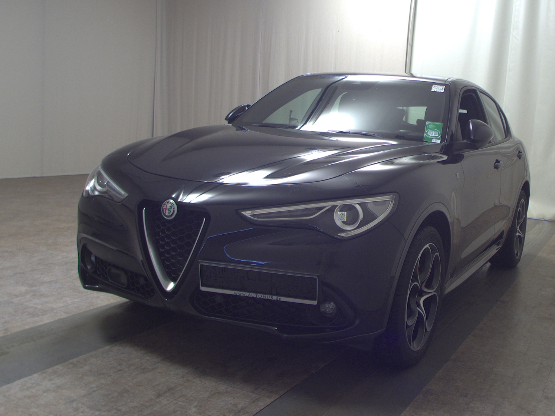 Alfa Romeo Stelvio 2.2 JTDM Leder Navi Xenon RfK PDC Shz 2