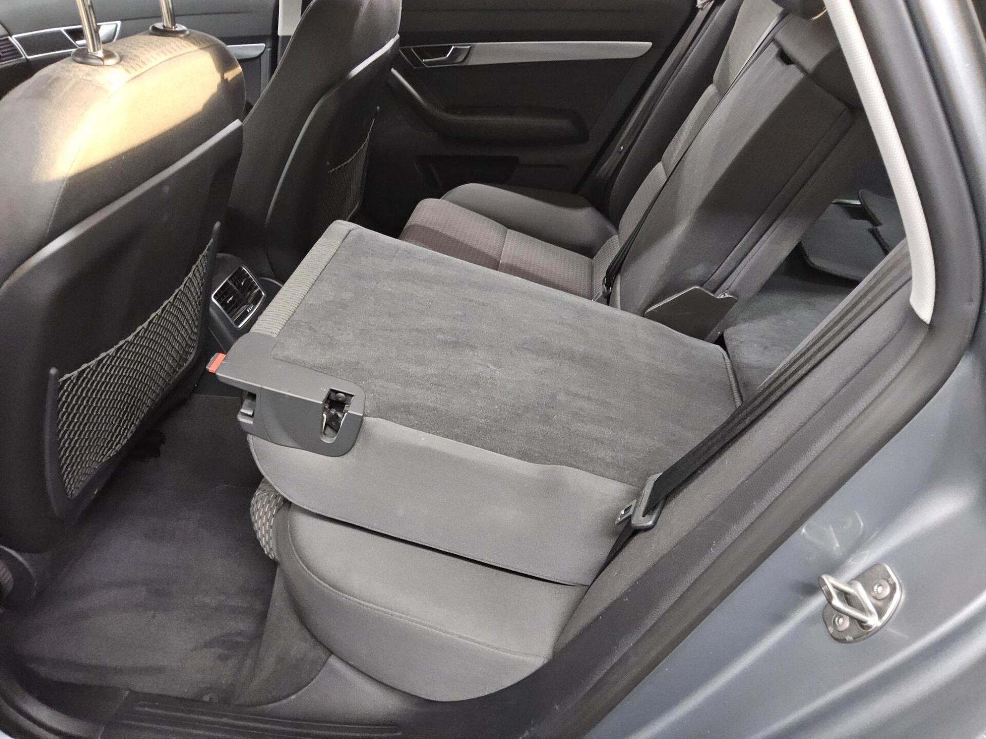 Audi A6 Avant 2.0 TFSI Navi Xenon Sound PDC HU 10/27 12