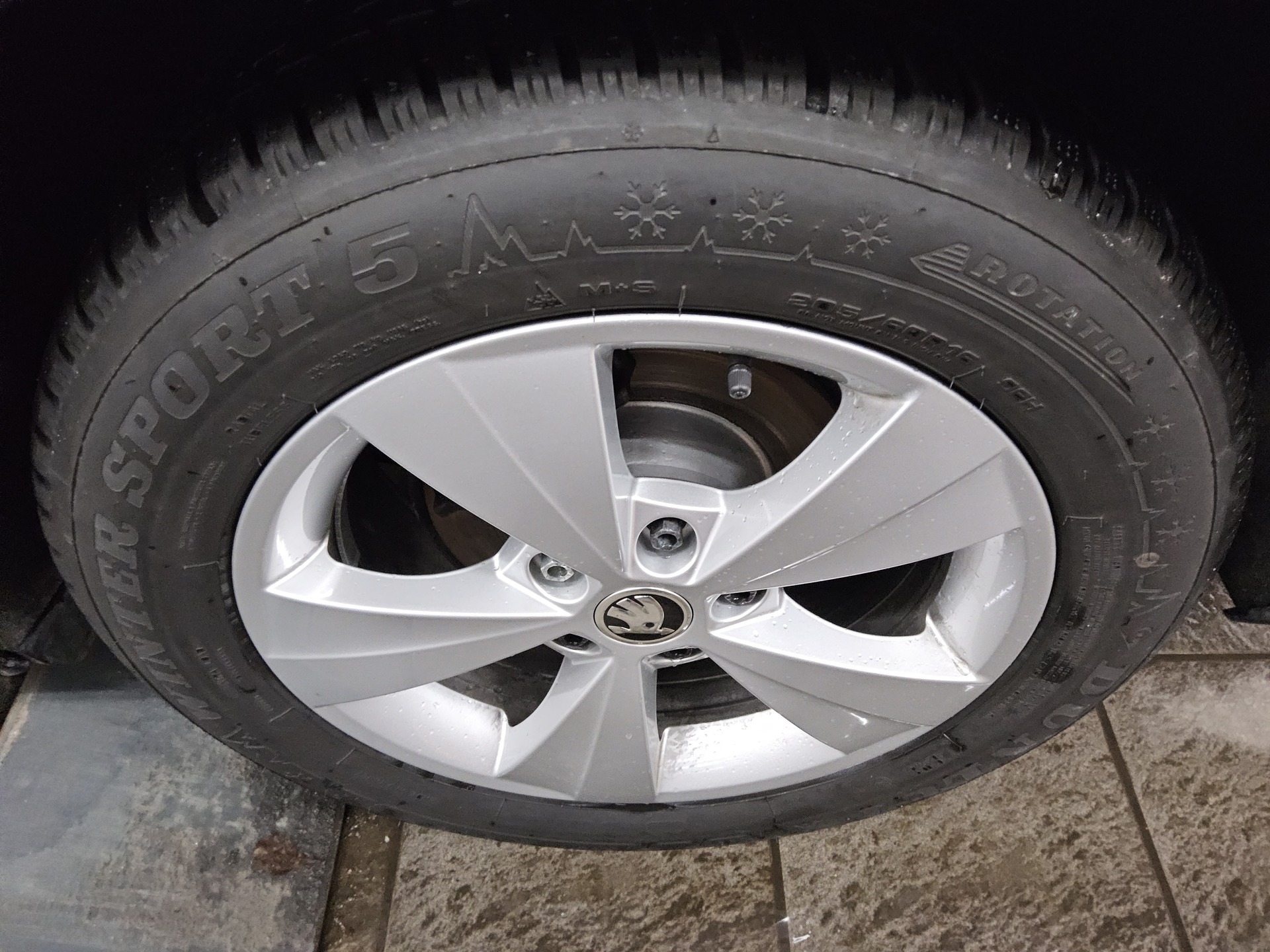 Skoda Octavia Kombi 2.0 TDI Ambition Navi LED AHK ACC 11