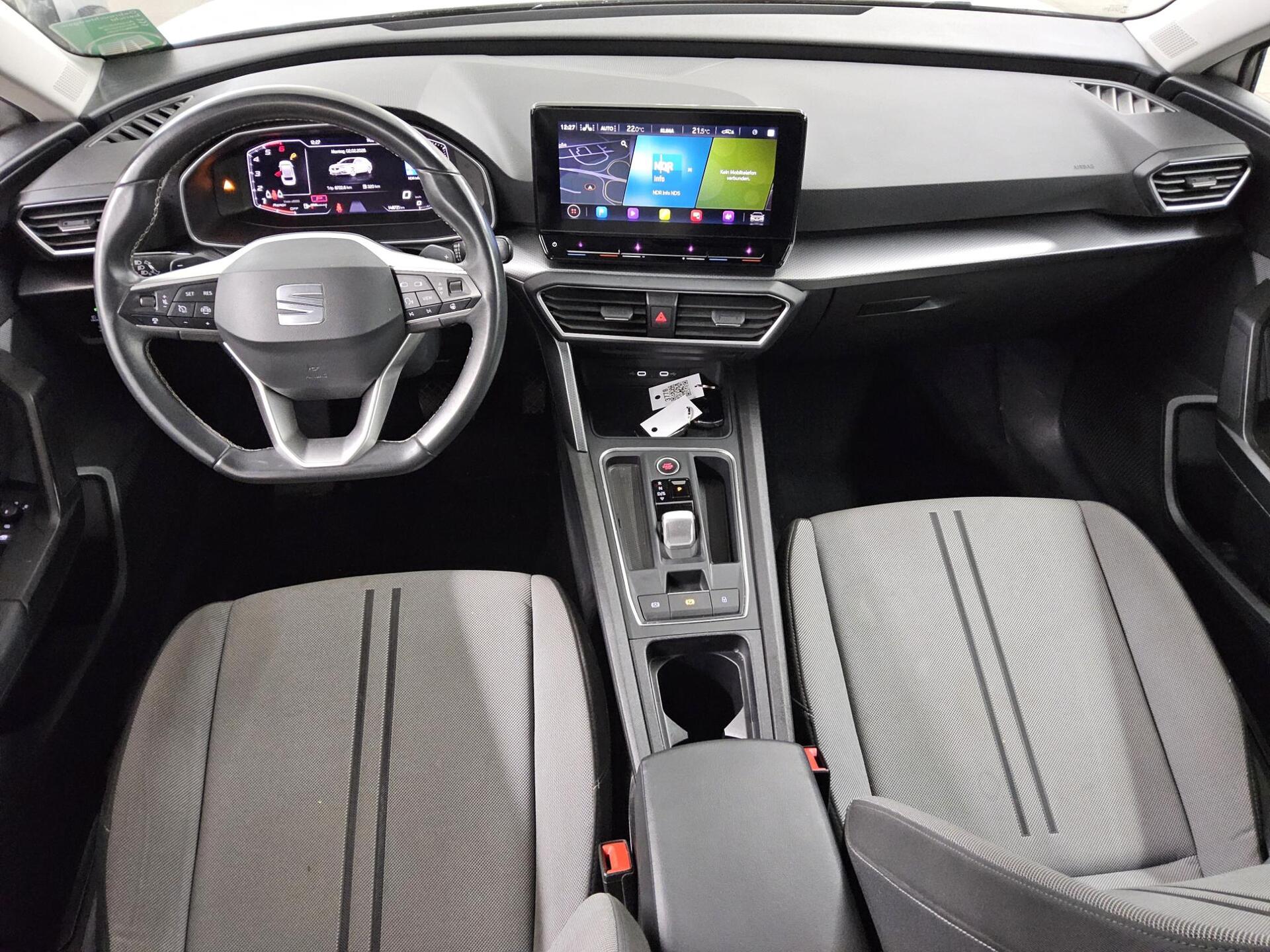 Seat Leon ST 2.0 TDI Style Navi LED virtual PDC Shz 5