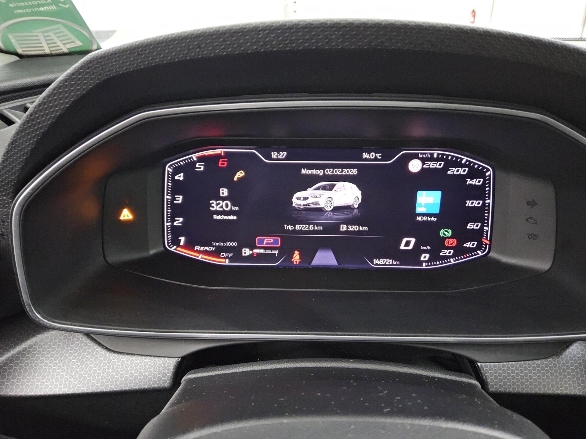 Seat Leon ST 2.0 TDI Style Navi LED virtual PDC Shz 8