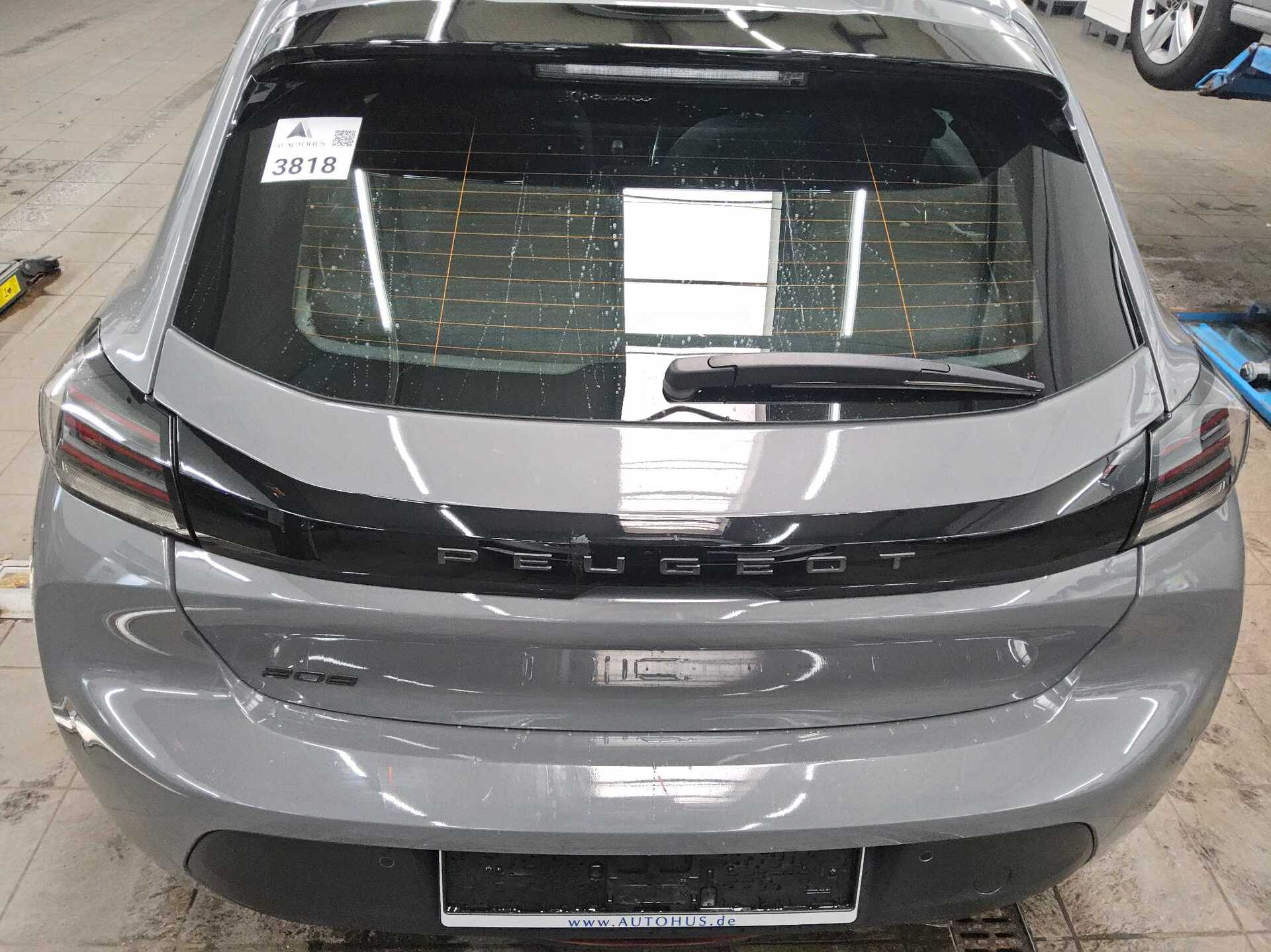 Peugeot 208 1.2 PureTech Active Bluetooth PDC 11