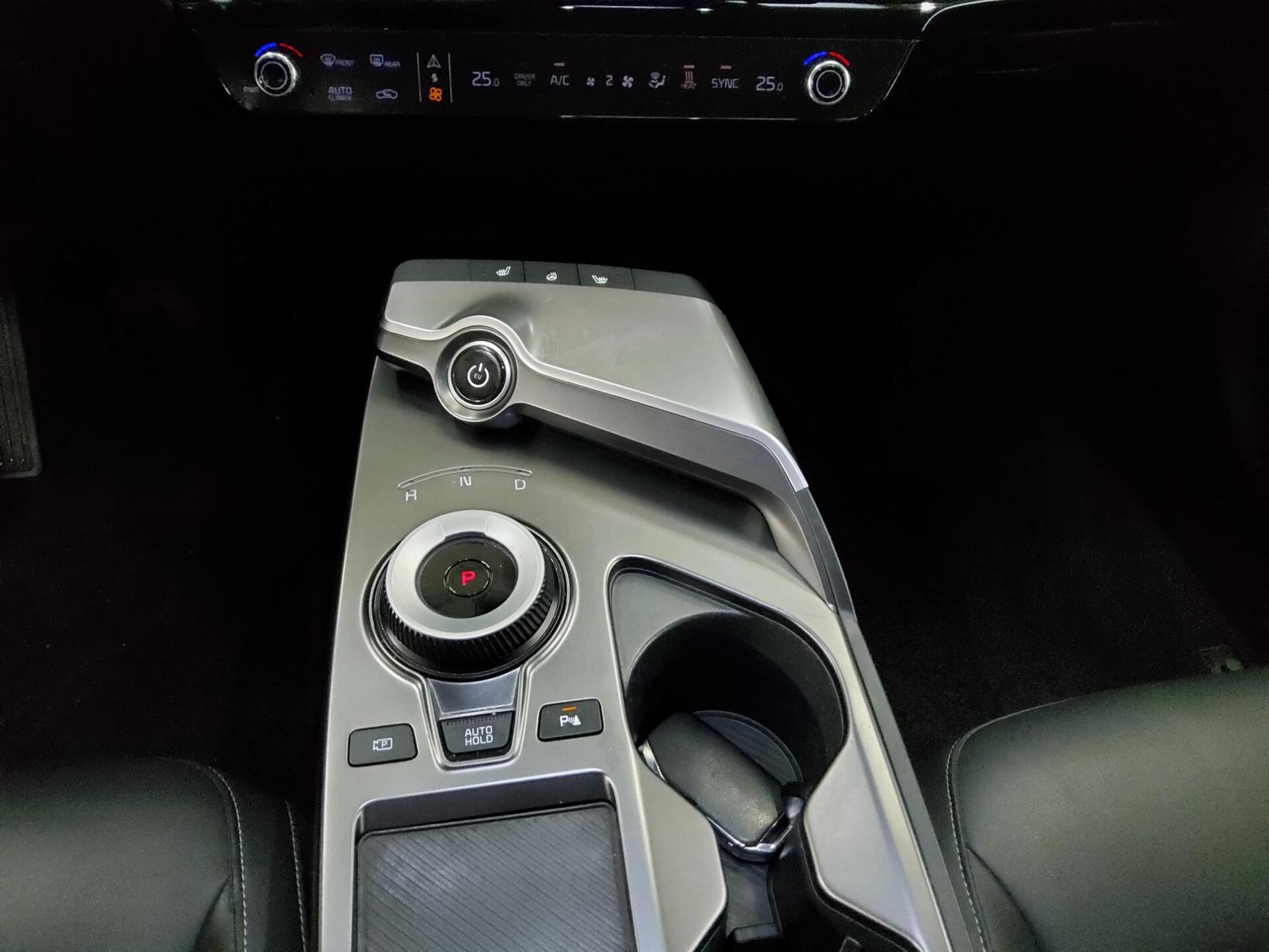 Kia EV6 4WD T-Leder Navi LED Kamera Assistenten 6