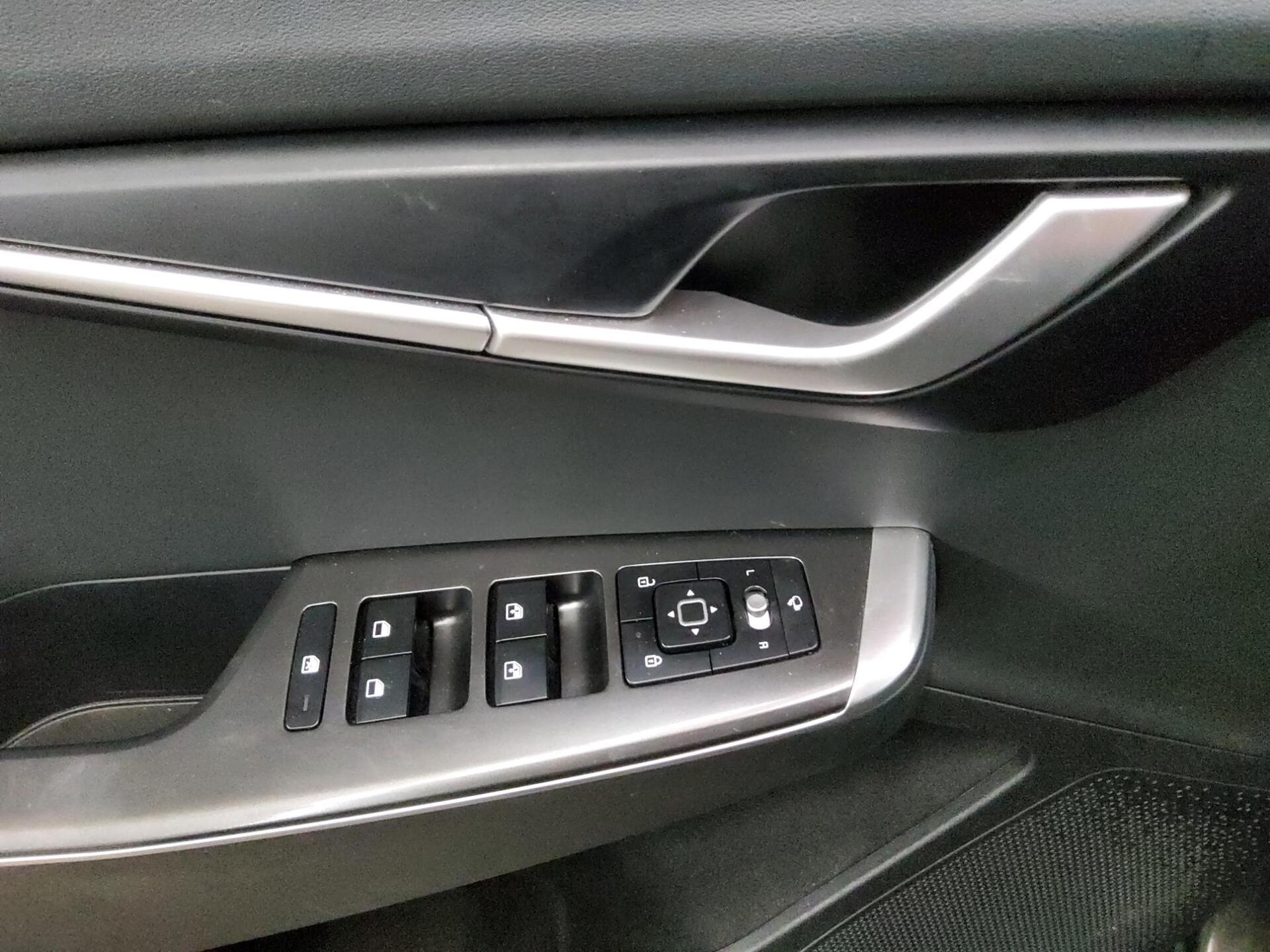 Kia EV6 4WD T-Leder Navi LED Kamera Assistenten 10