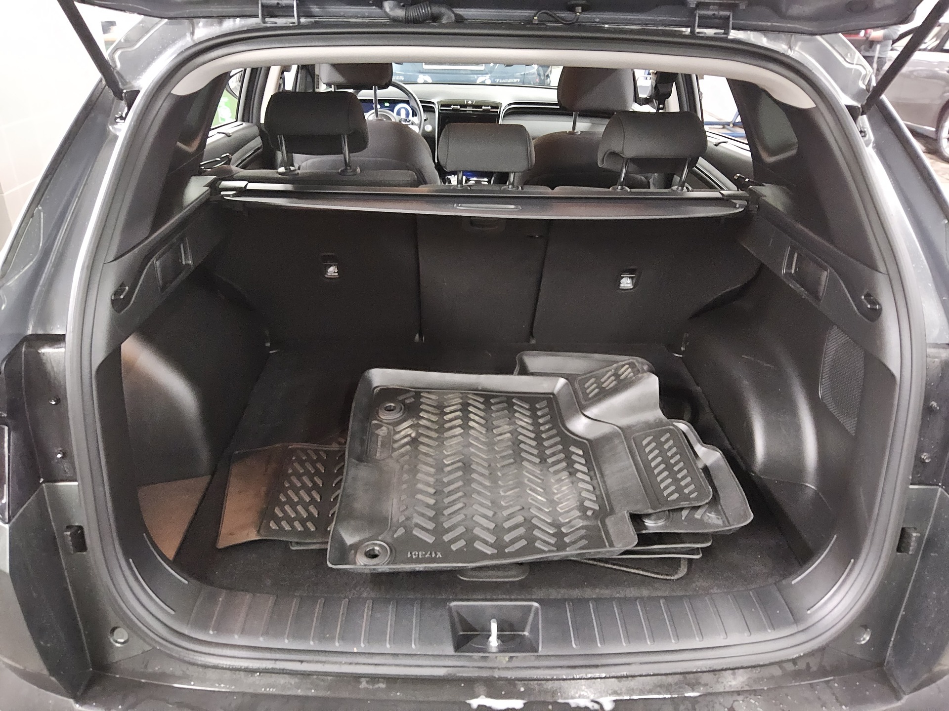 Hyundai Tucson 1.6 T-GDI Trend Navi LED ACC Sound RfK 12