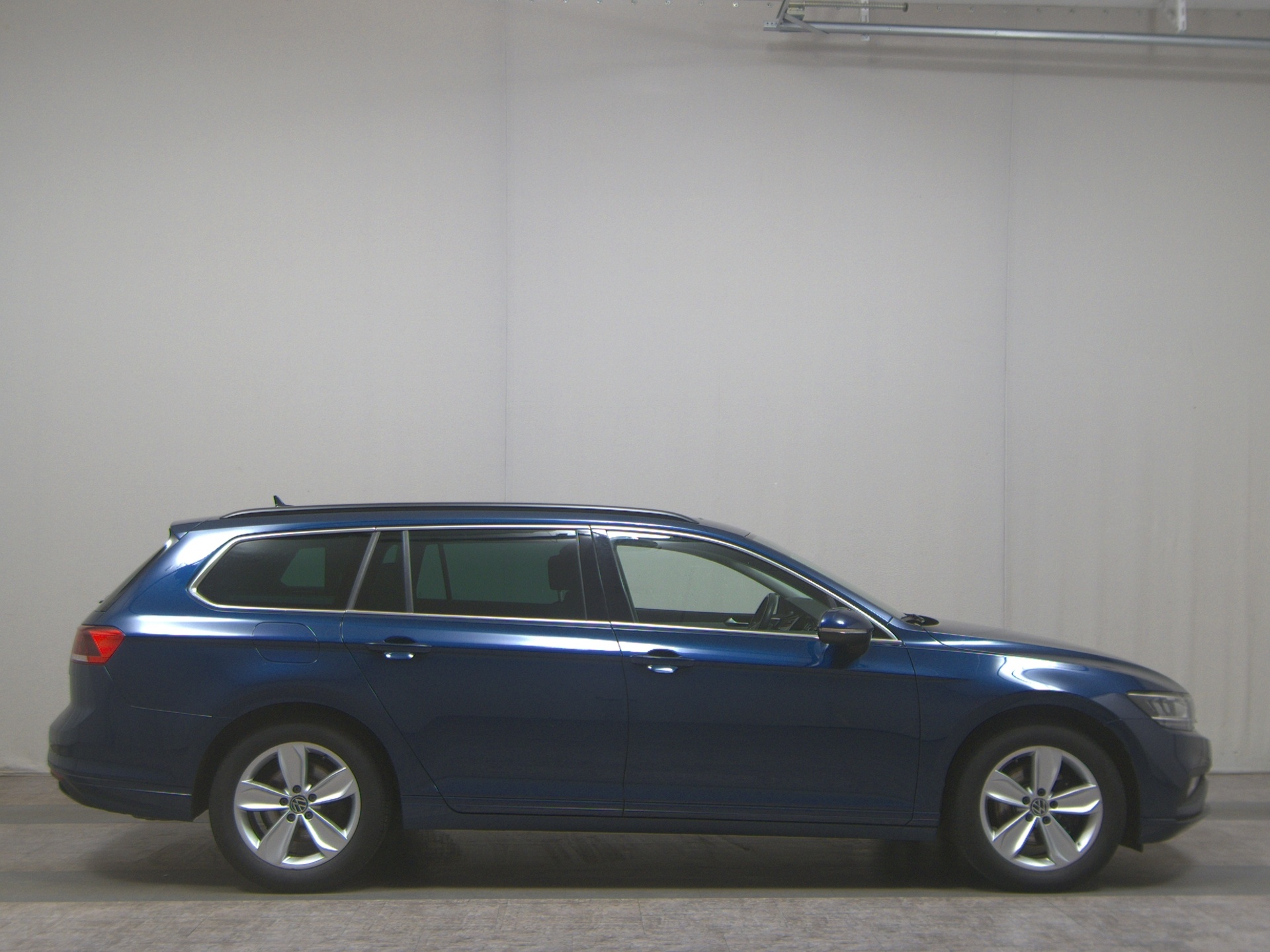 Volkswagen Passat Var. 2.0 TSI Business Navi DC Pano RFK