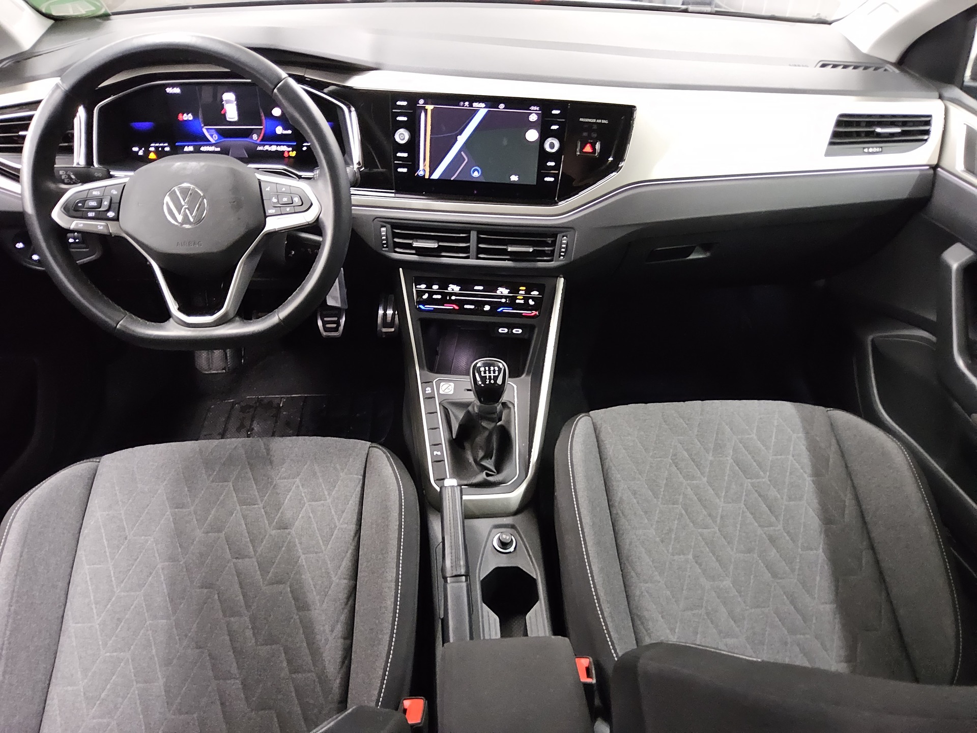 Volkswagen Polo 1.0 Move Navi LED AID PDC Shz BT 5