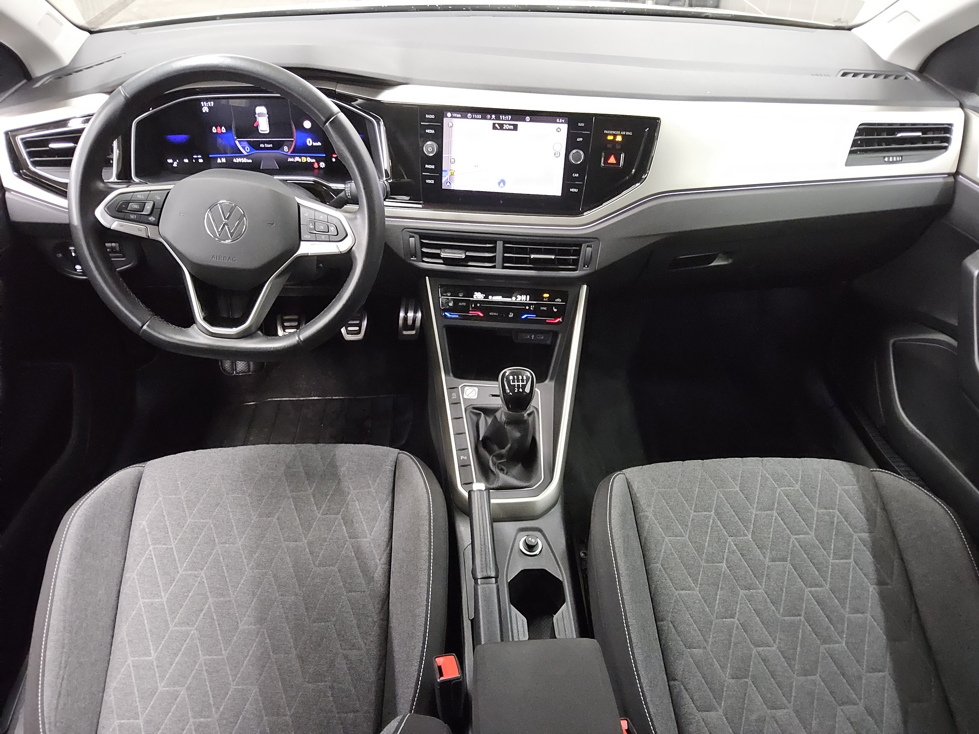 Volkswagen Polo 1.0 Move Navi LED AID PDC Shz BT 5