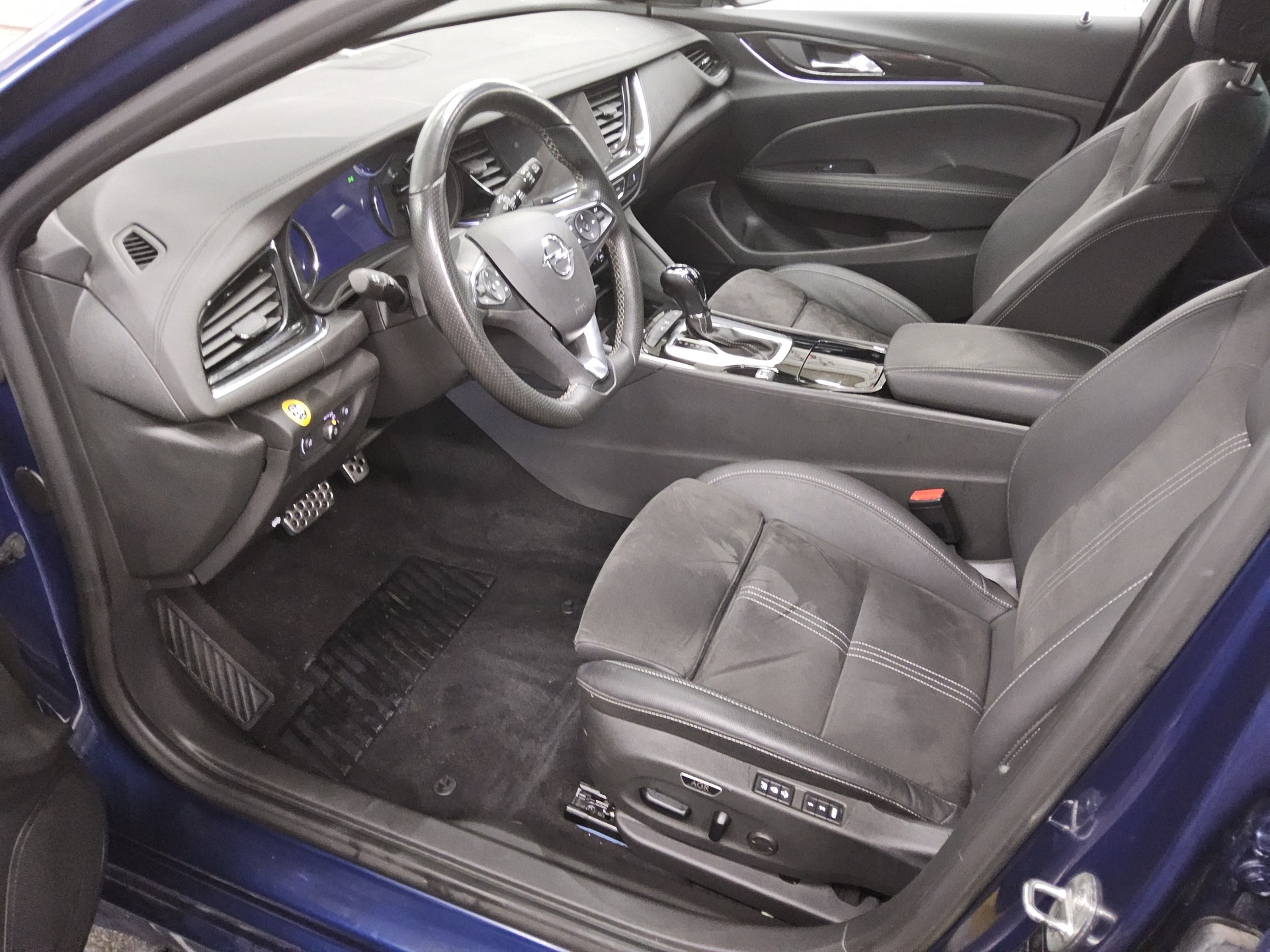 Opel Insignia ST 1.5 D Ultimate T-Leder Navi LED RfK 8