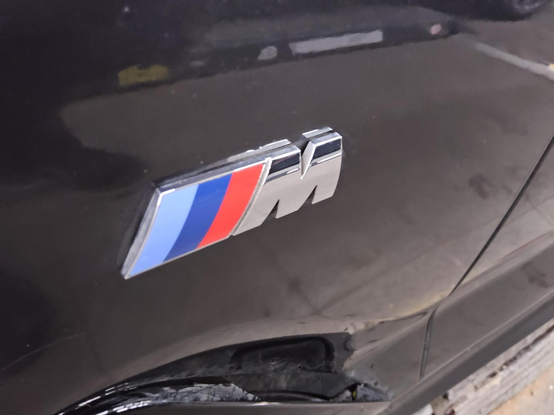 BMW 520dA Touring M-Sport T-Leder Navi LED RfK HiFi 12