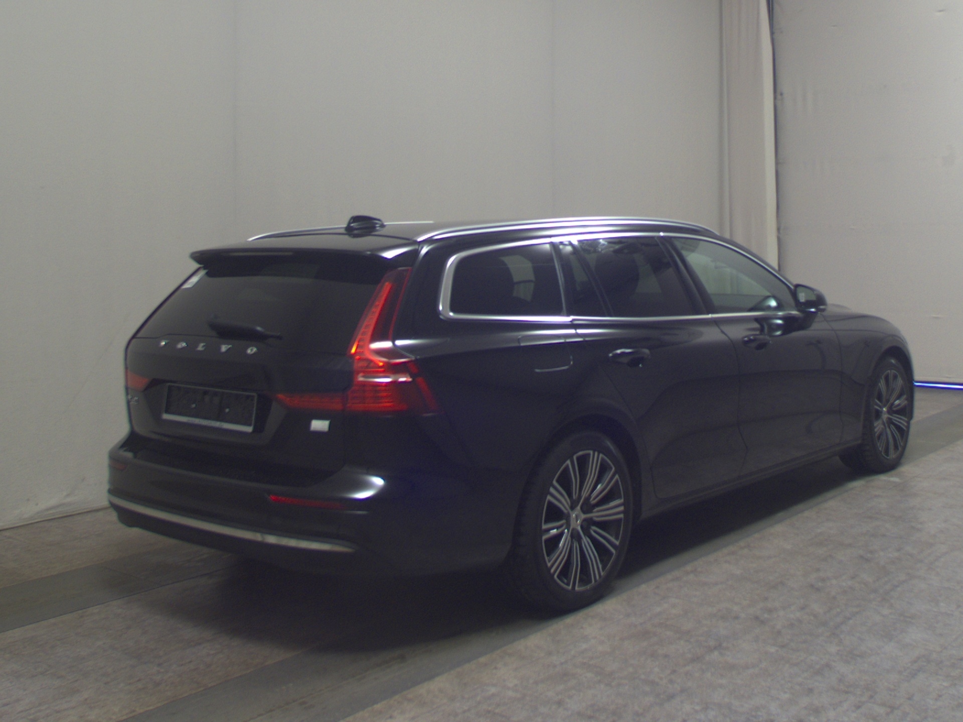 Volvo V60 T6 AWD Leder Navi LED RfK 4xShz ACC Memory 4