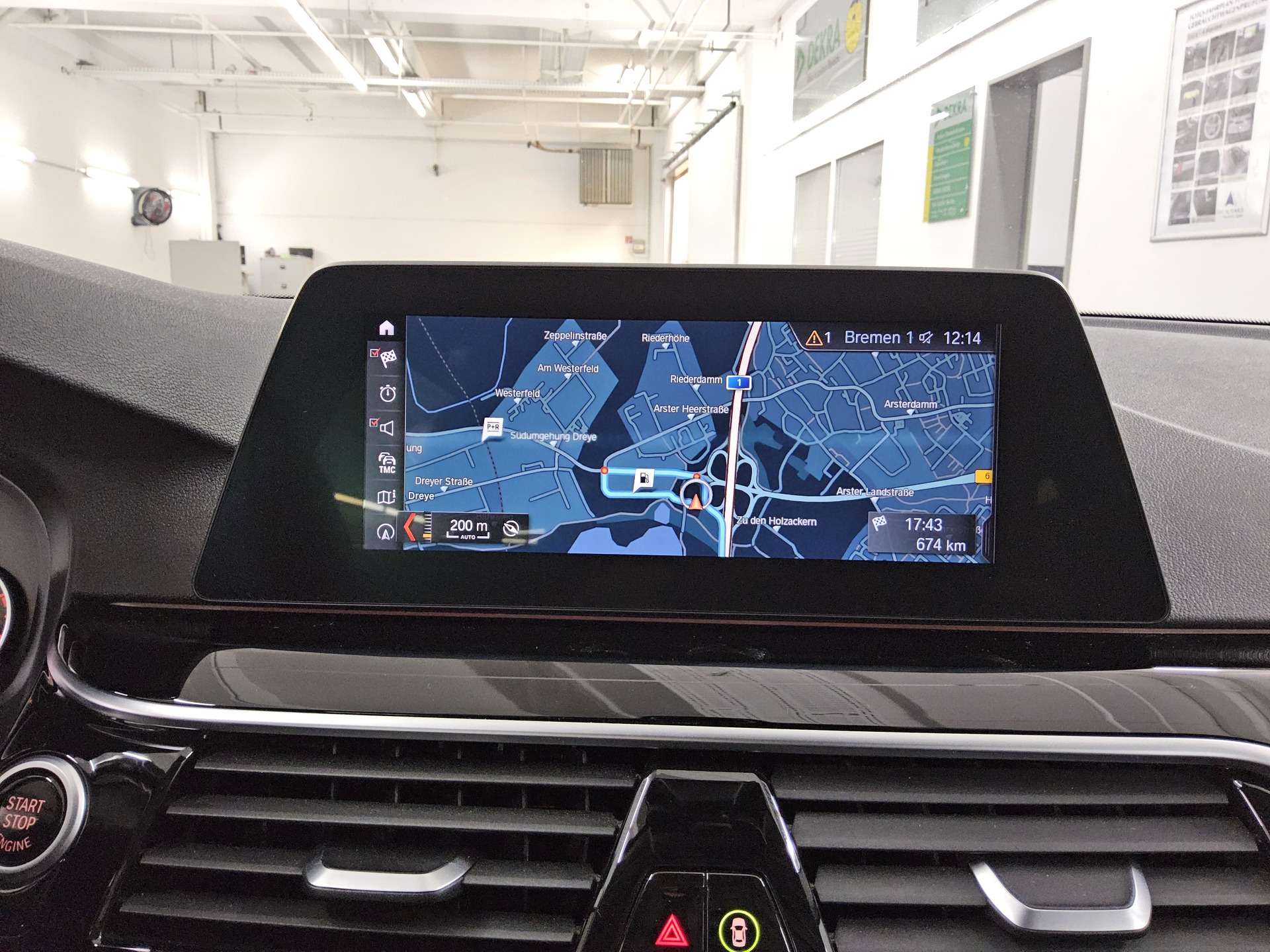 BMW 520dA Touring Sport-Line T-Leder RfK Navi LED 7