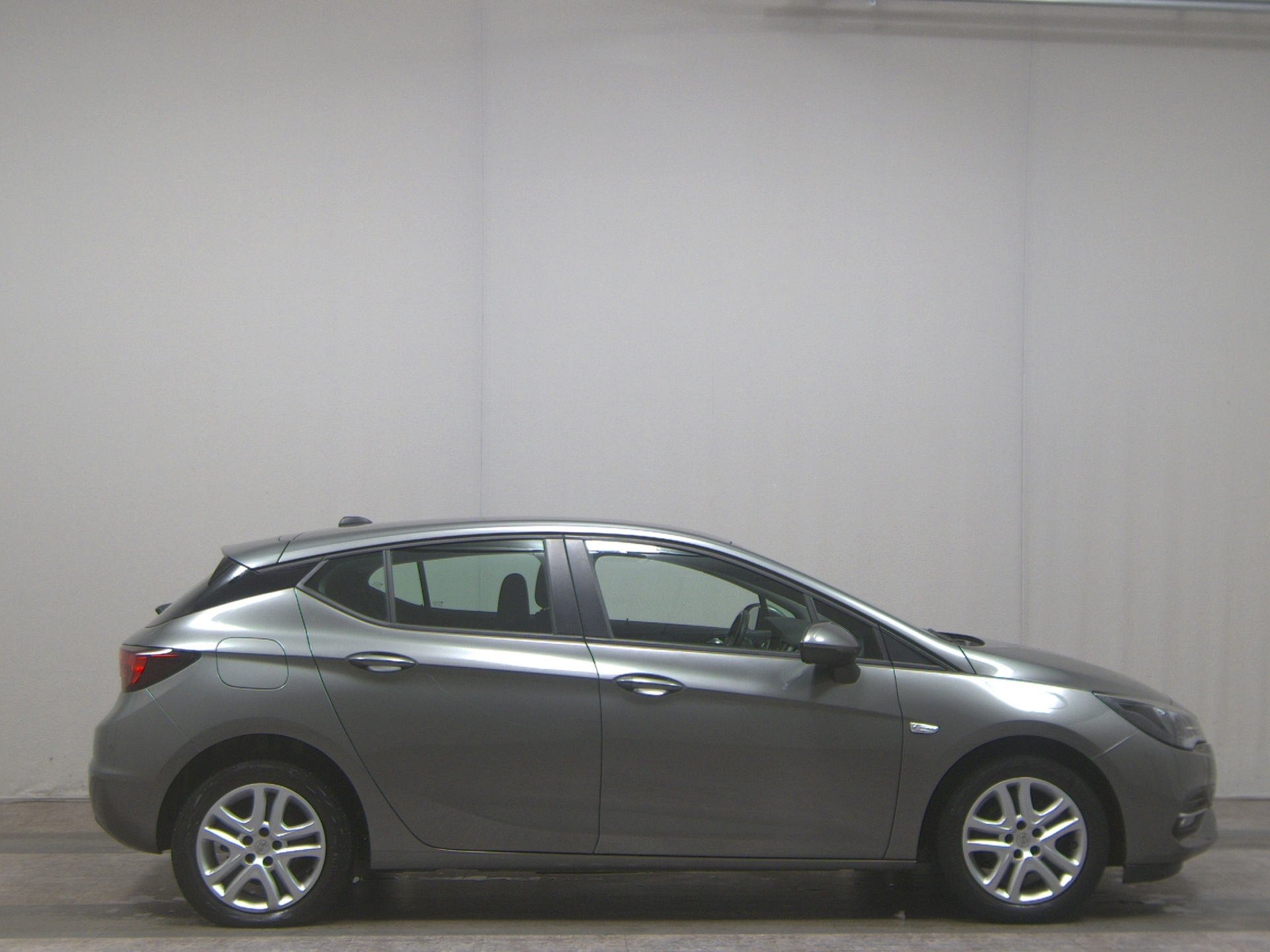 Opel Astra 1.5 D Business Ed. Navi LED PDC Shz Tempo