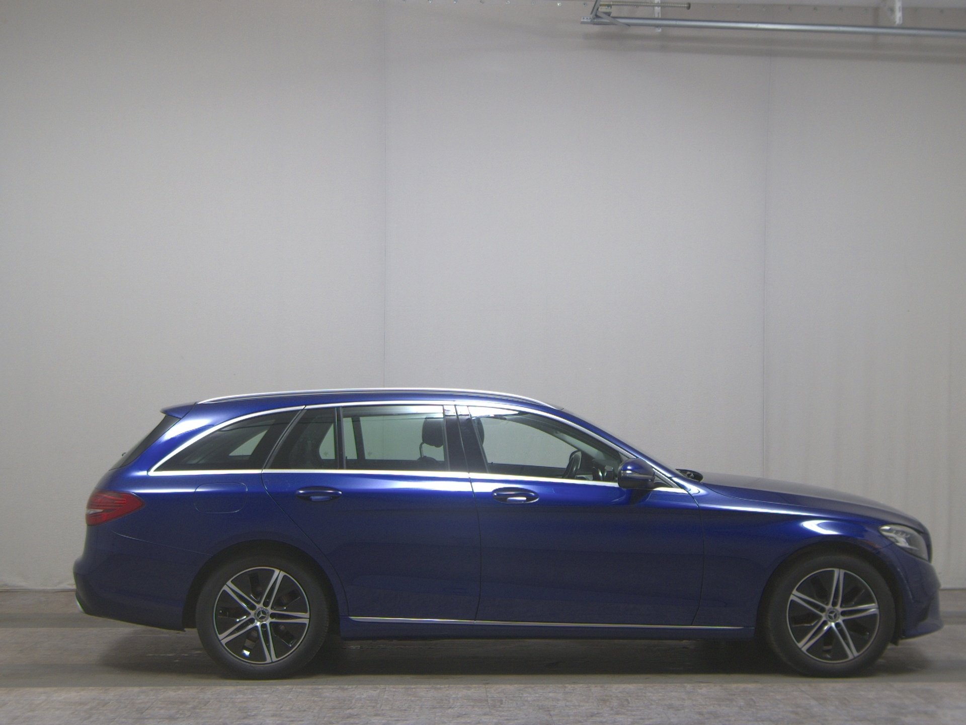 Mercedes-Benz C 200 T d Avantgarde T-Leder Navi LED RfK Shz