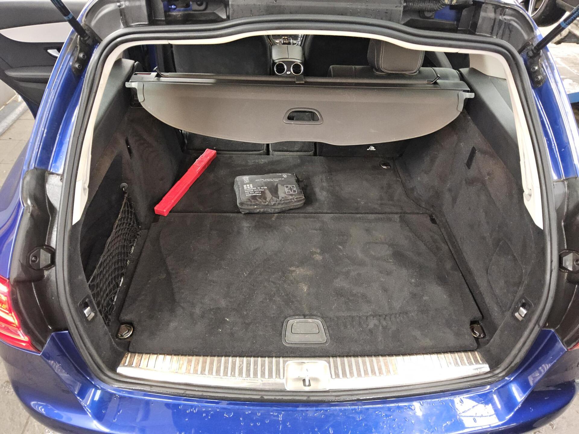 Mercedes-Benz C 200 T d Avantgarde T-Leder Navi LED RfK Shz 11