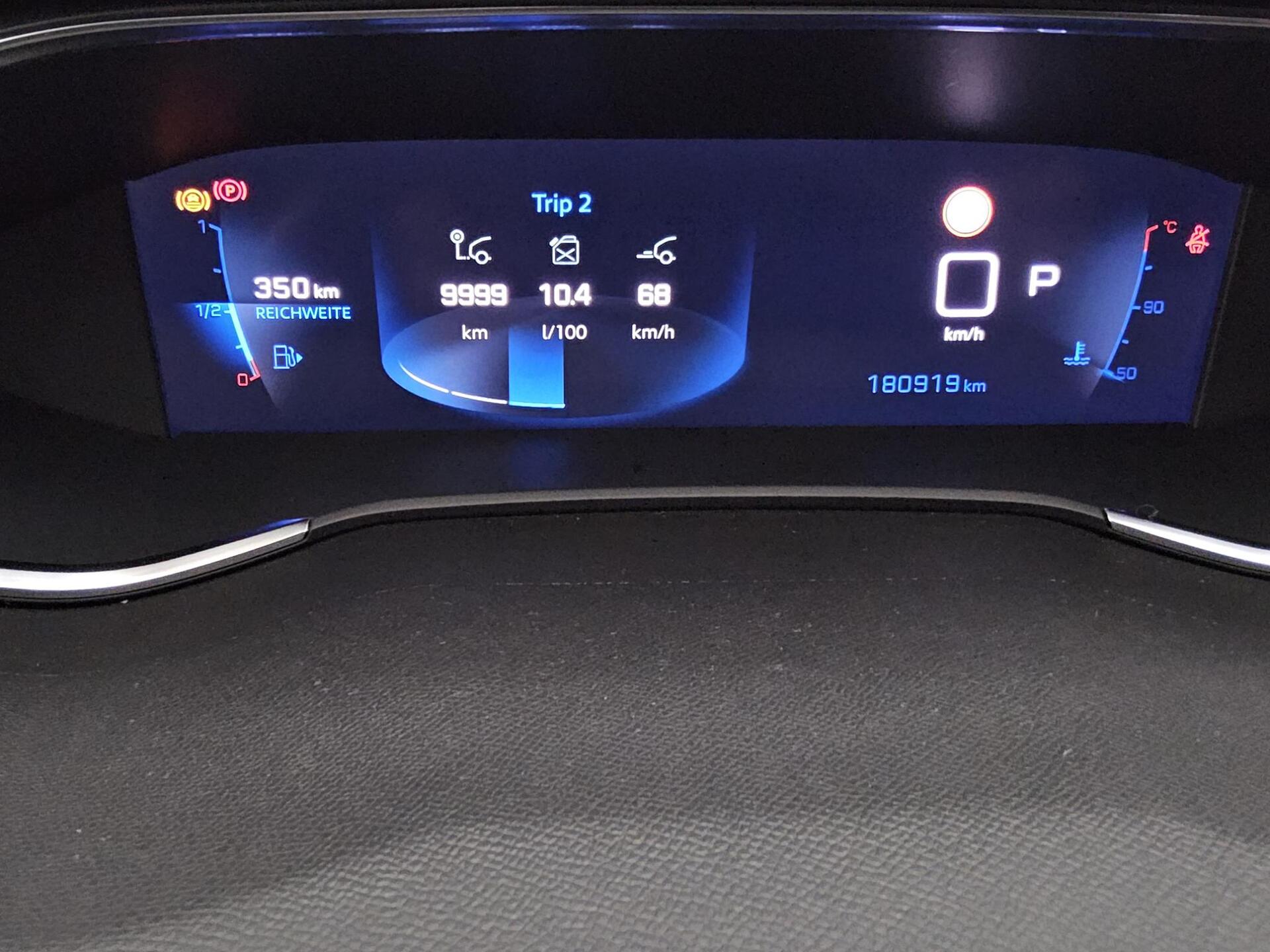 Peugeot 308 1.5 BlueHDI Allure T-Leder Navi RfK Shz PDC 8