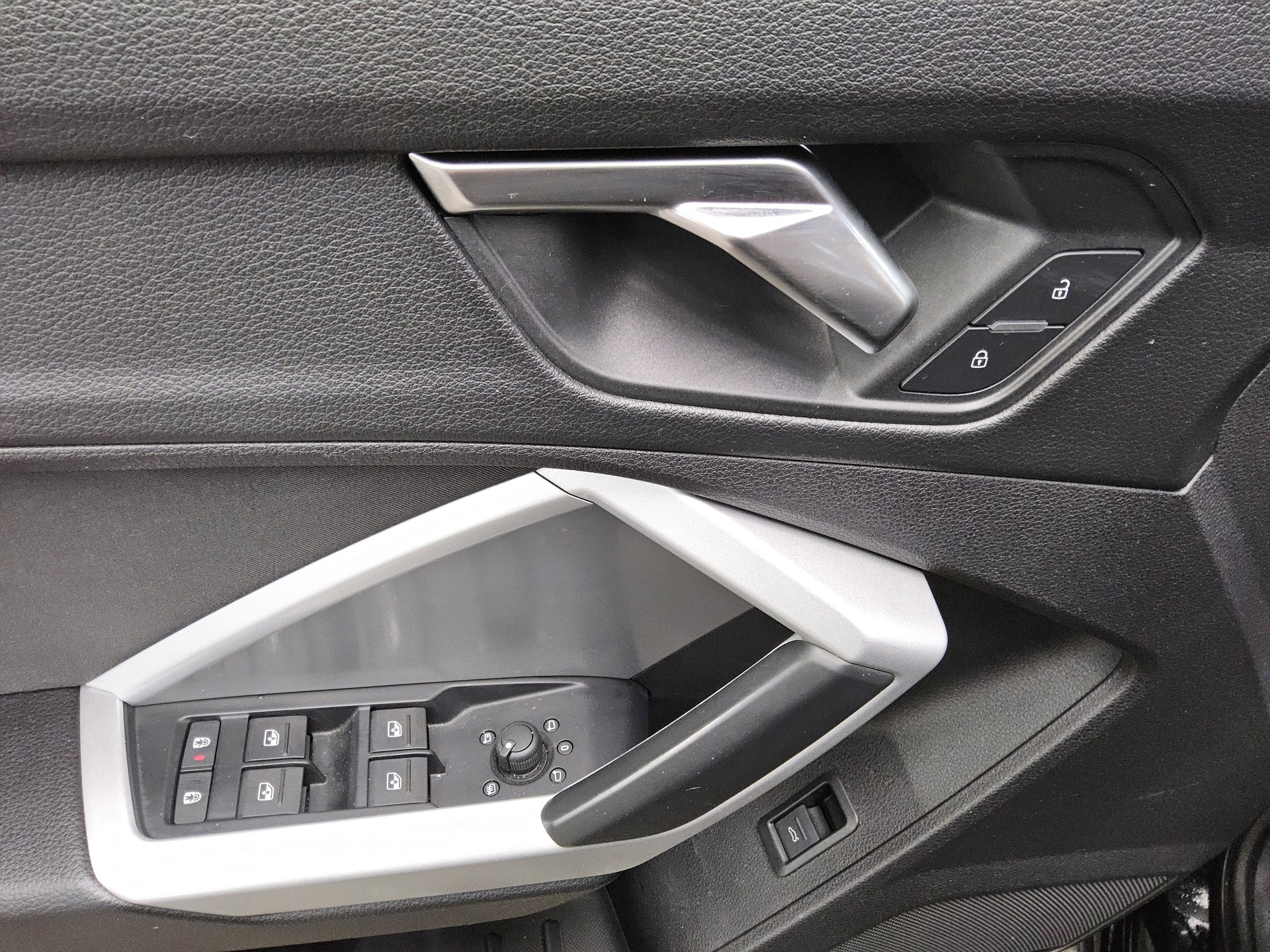 Audi Q3 35 TFSI AHK virtual RfK ACC LED 10