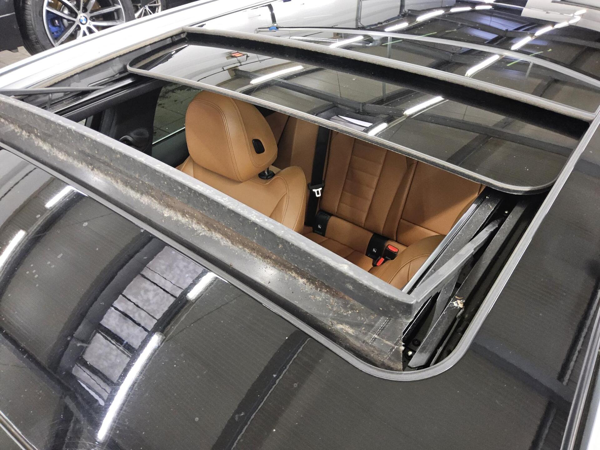 BMW 330dA Touring xDr Luxury-Line Leder Navi LED RfK 12