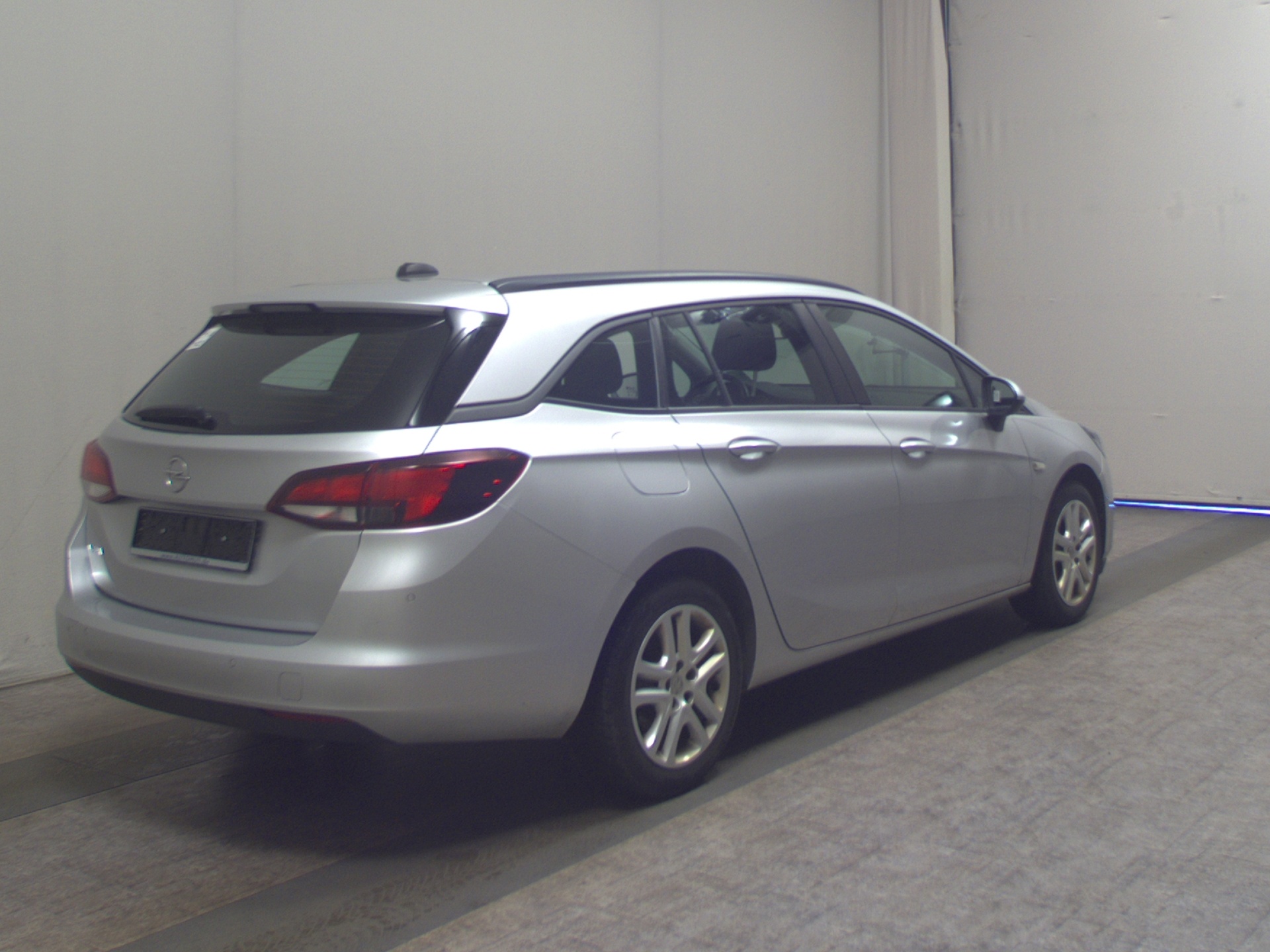 Opel Astra ST 1.5 D Edition Navi Tempomat Shz 4