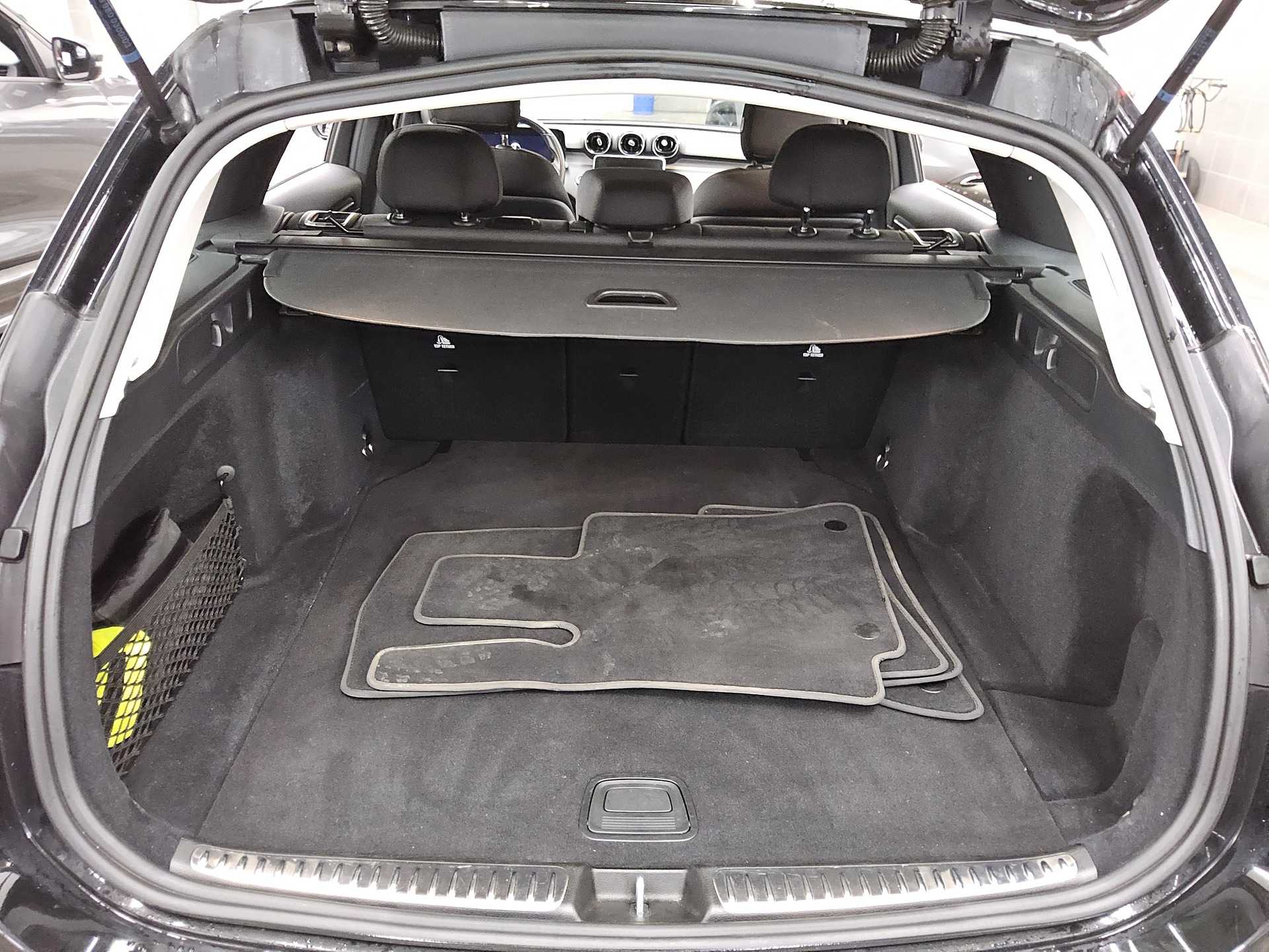 Mercedes-Benz C 220 T d Avantgarde Navi LED AHK Rückfahrkamera 12