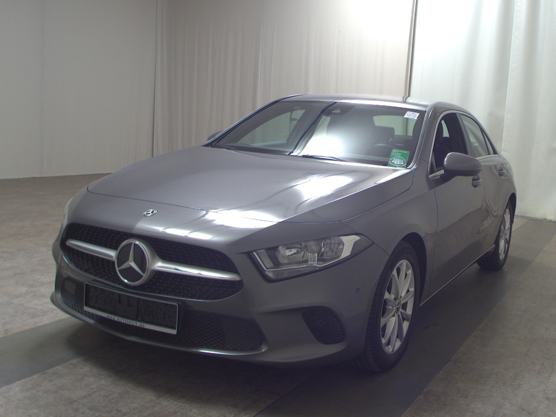 Mercedes-Benz A 200 Progressive T-Leder Navi Shz PDC 2