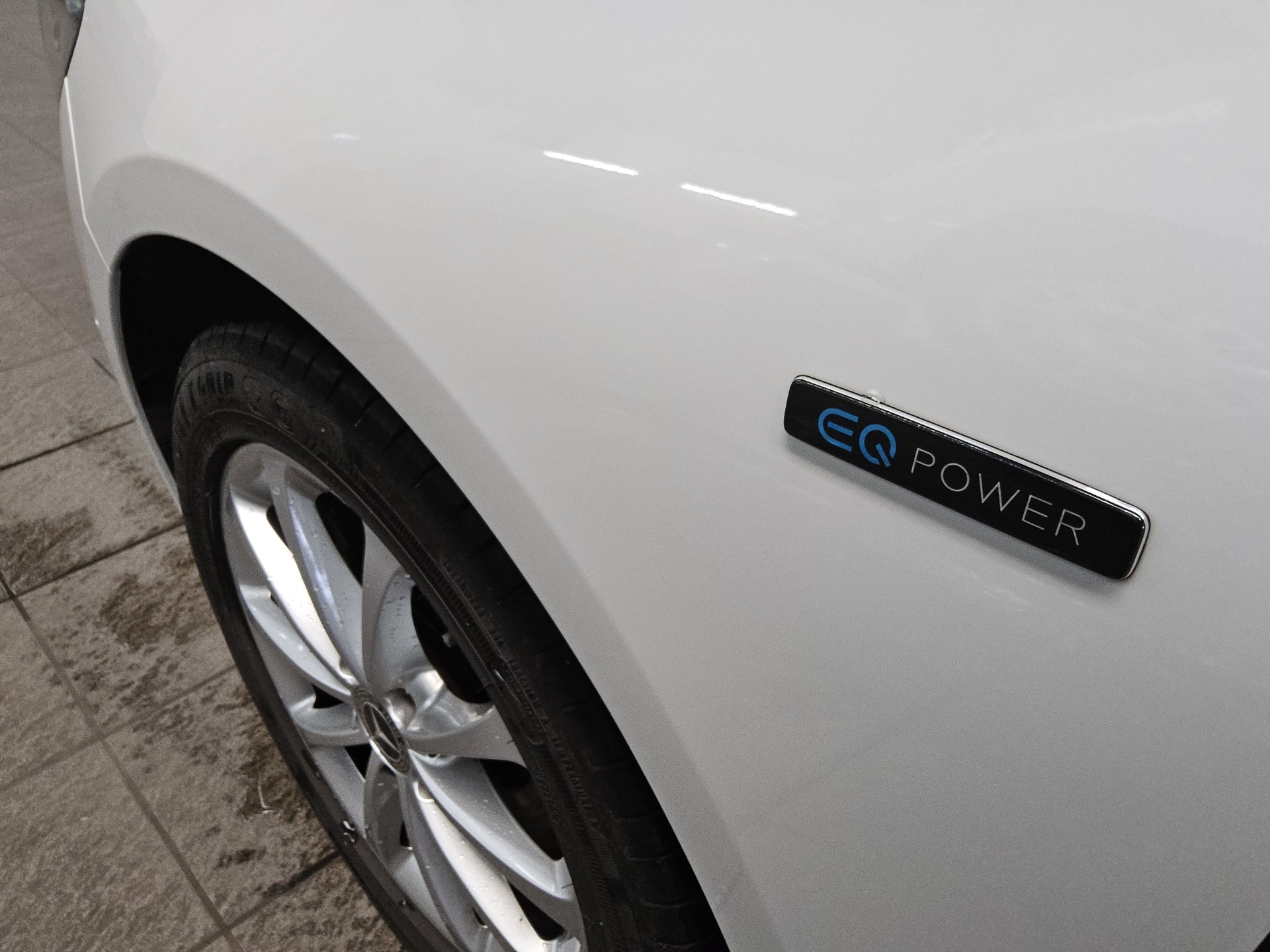 Mercedes-Benz B 250 e Style T-Leder Navi MB-LED Shz PDC 12