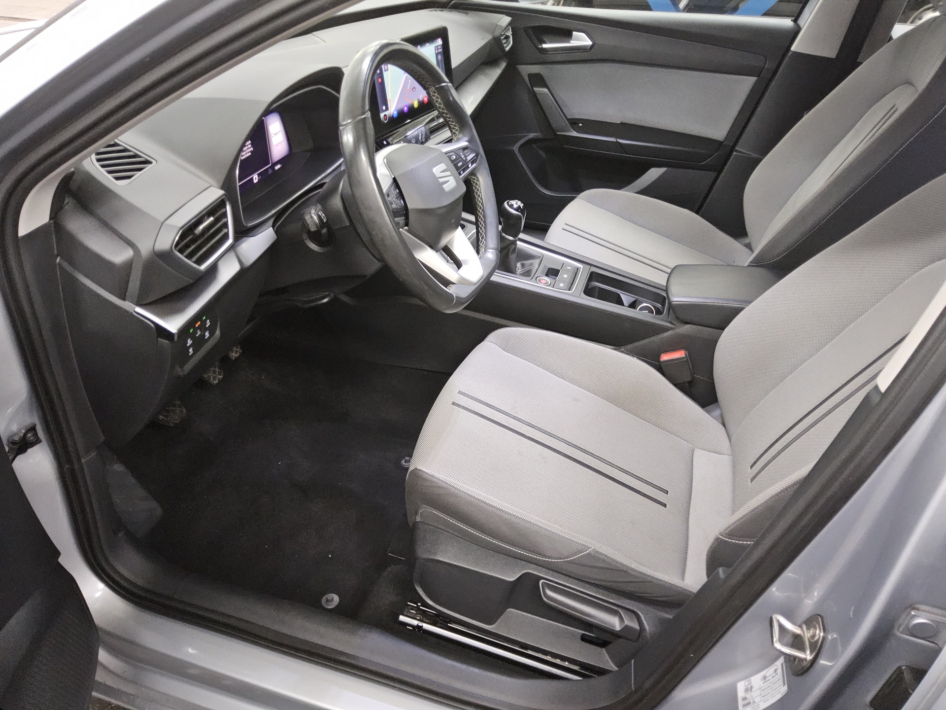 Seat Leon Sportstourer 2.0 TDI Style Navi LED Shz vc 8