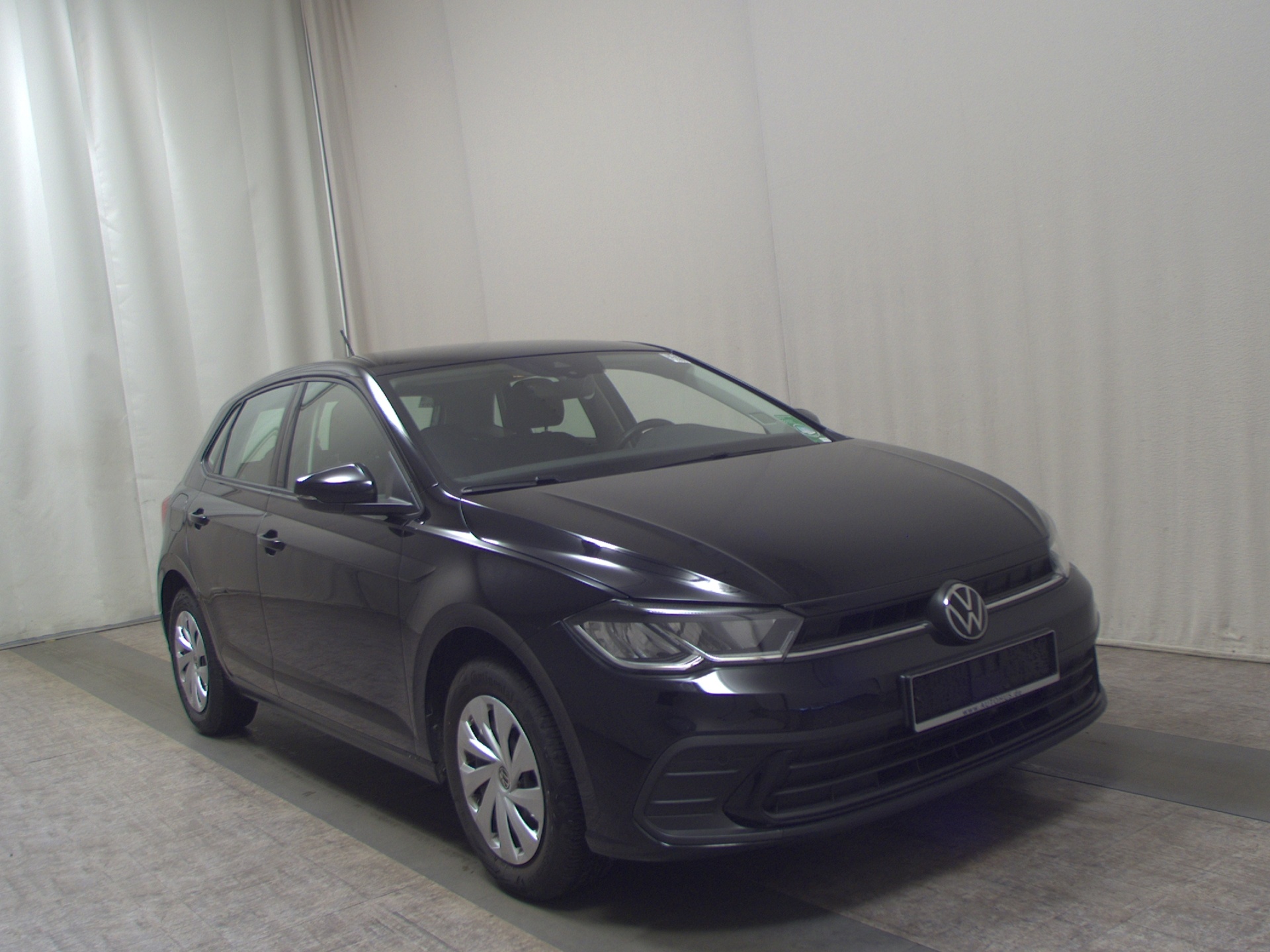 Volkswagen Polo 1.0 TSI Life Navi LED AID PDC 3