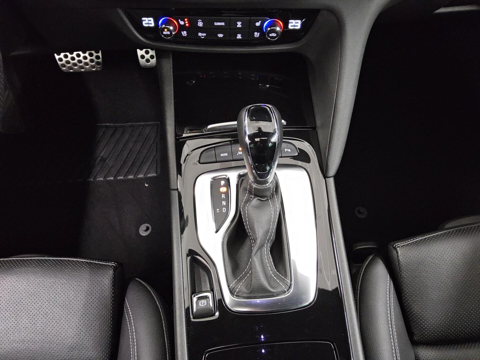 Opel Insignia GS 2.0 CDTI Ultimate OPC-Line GSD HuD 6