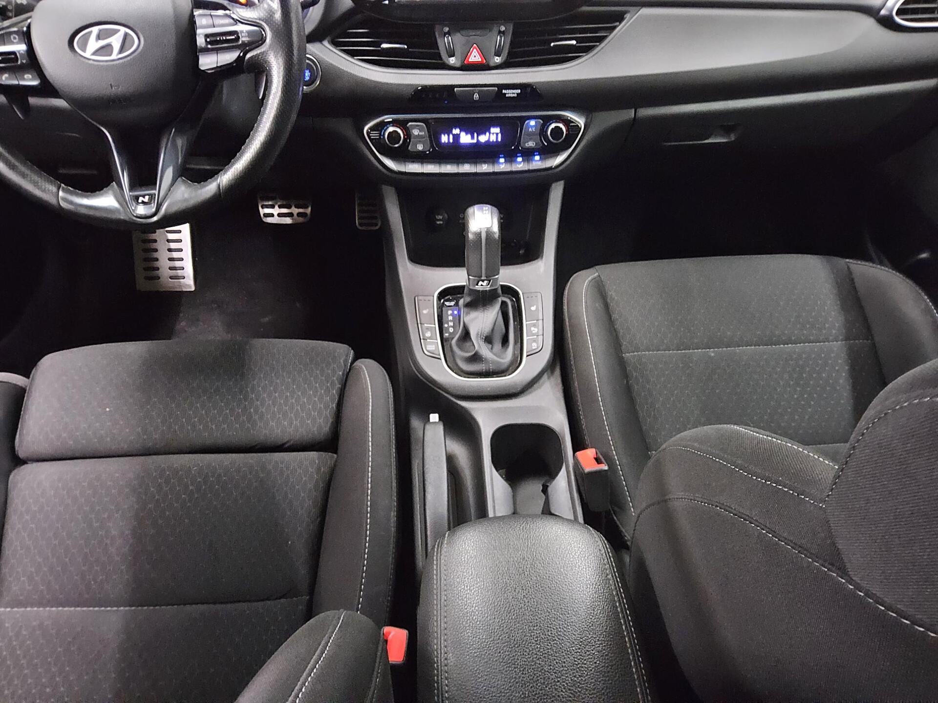 Hyundai i30 1.4 T-GDI N-Line Navi RfK Shz PDC Tempomat 6