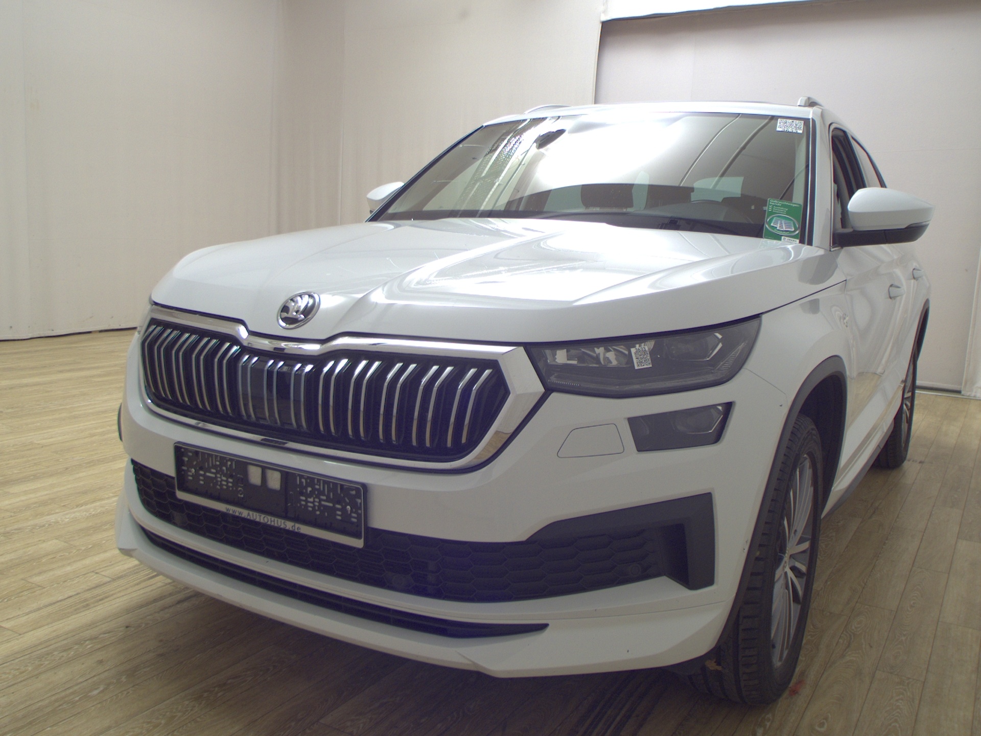 Skoda Kodiaq 2.0 TDI 4x4 L&K DCC Leder Pano vc StHzg 2