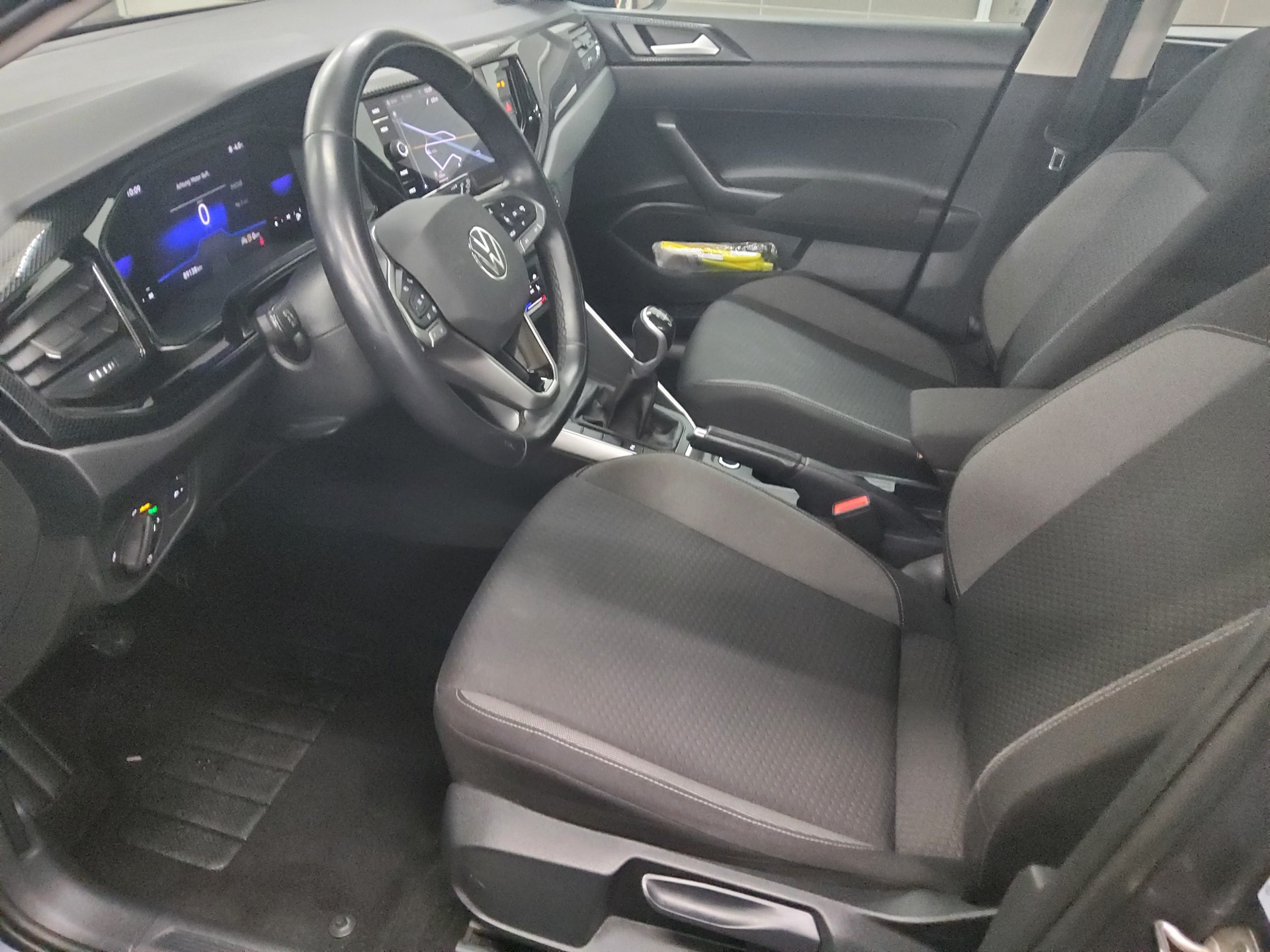 Volkswagen Taigo 1.0 TSI Life Navi LED DC PDC Shz 9