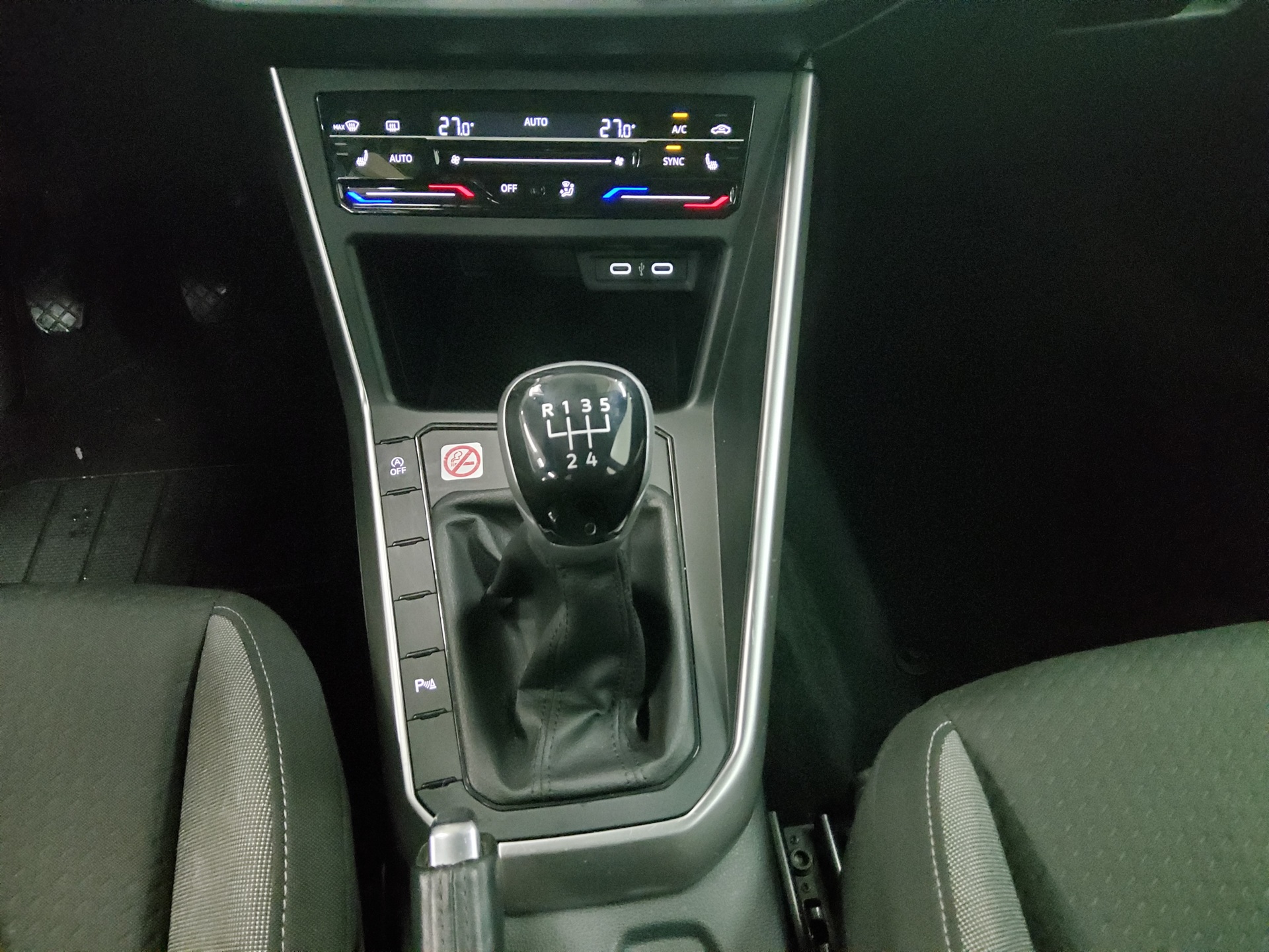 Volkswagen Taigo 1.0 TSI Life Navi LED DC PDC Shz 6