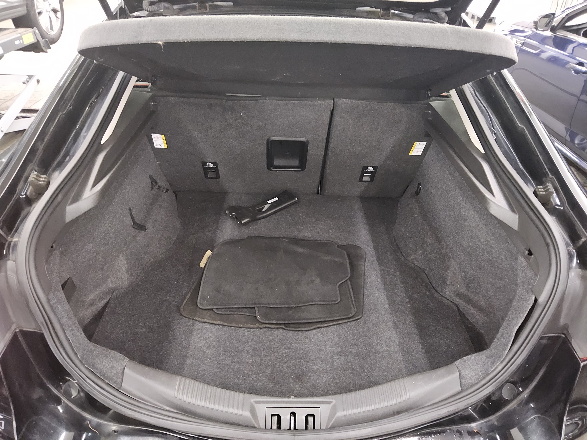 Ford Mondeo 2.0 EB Titanium Navi Rfk AHK DAB 11