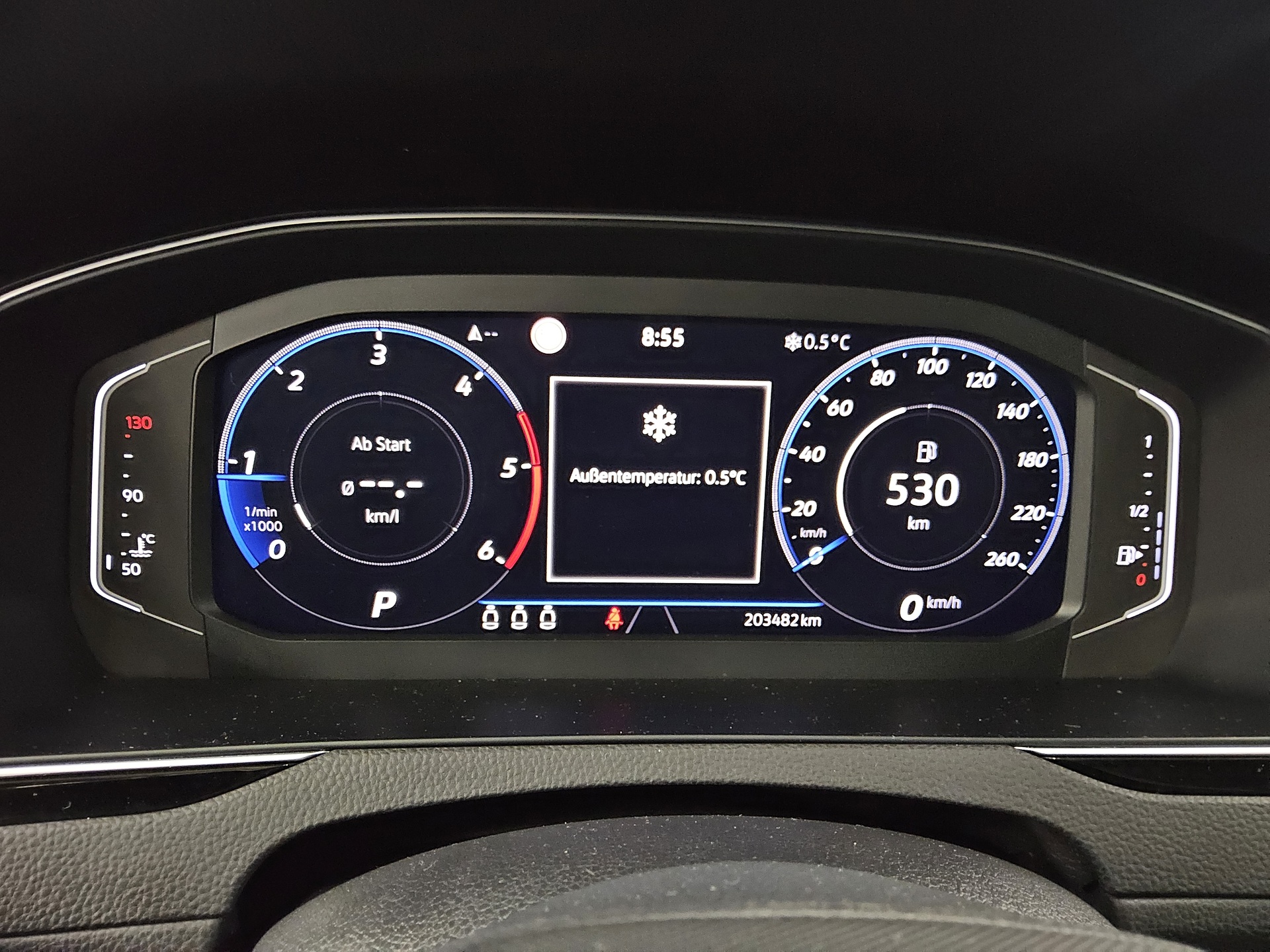 Volkswagen Passat Var. 2.0 TDI Elegance AHK DC Navi LED RFK 8