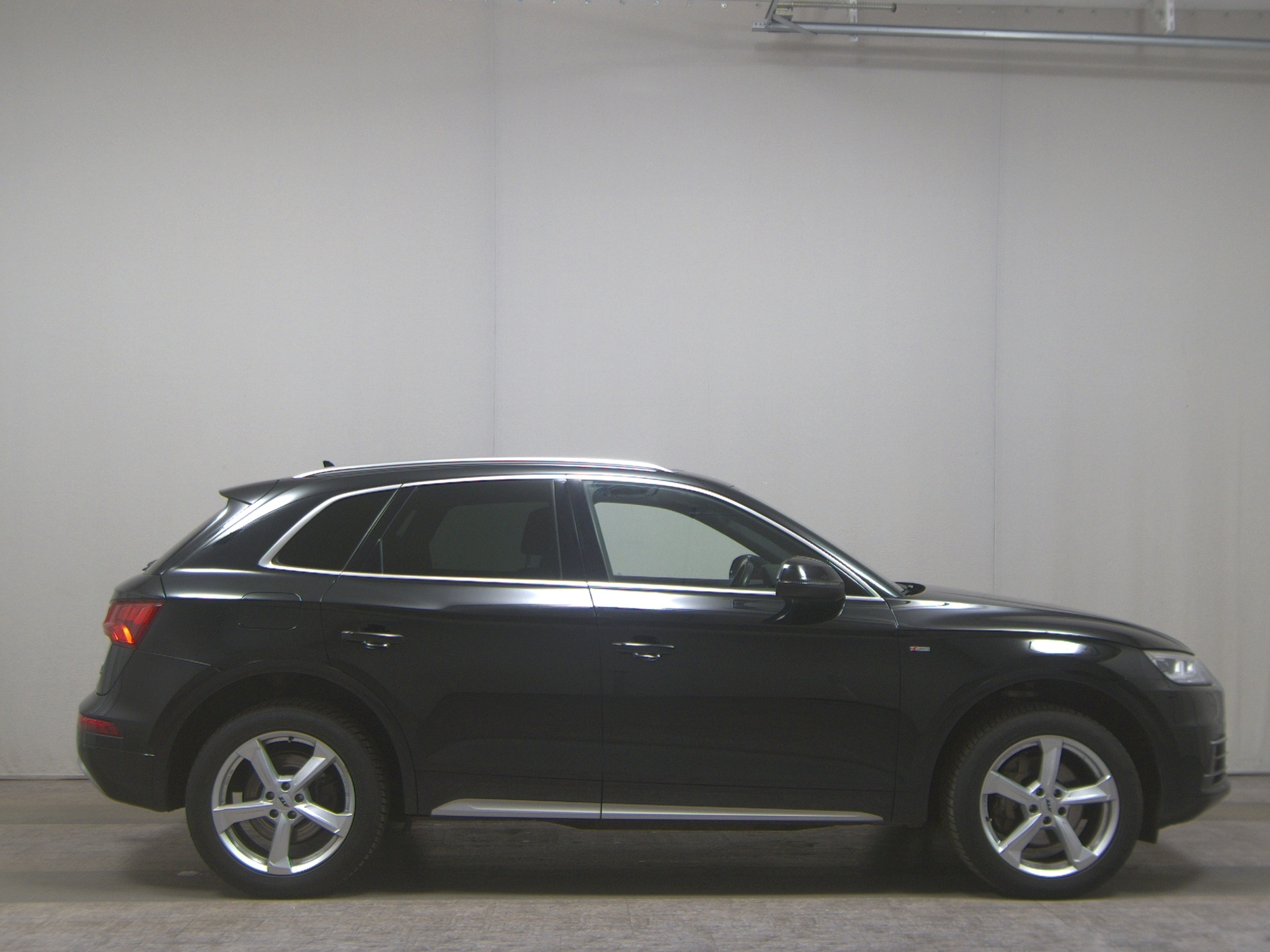 Audi Q5 40 TDI Qu. S-Line T-Leder Navi LED Pano RFK