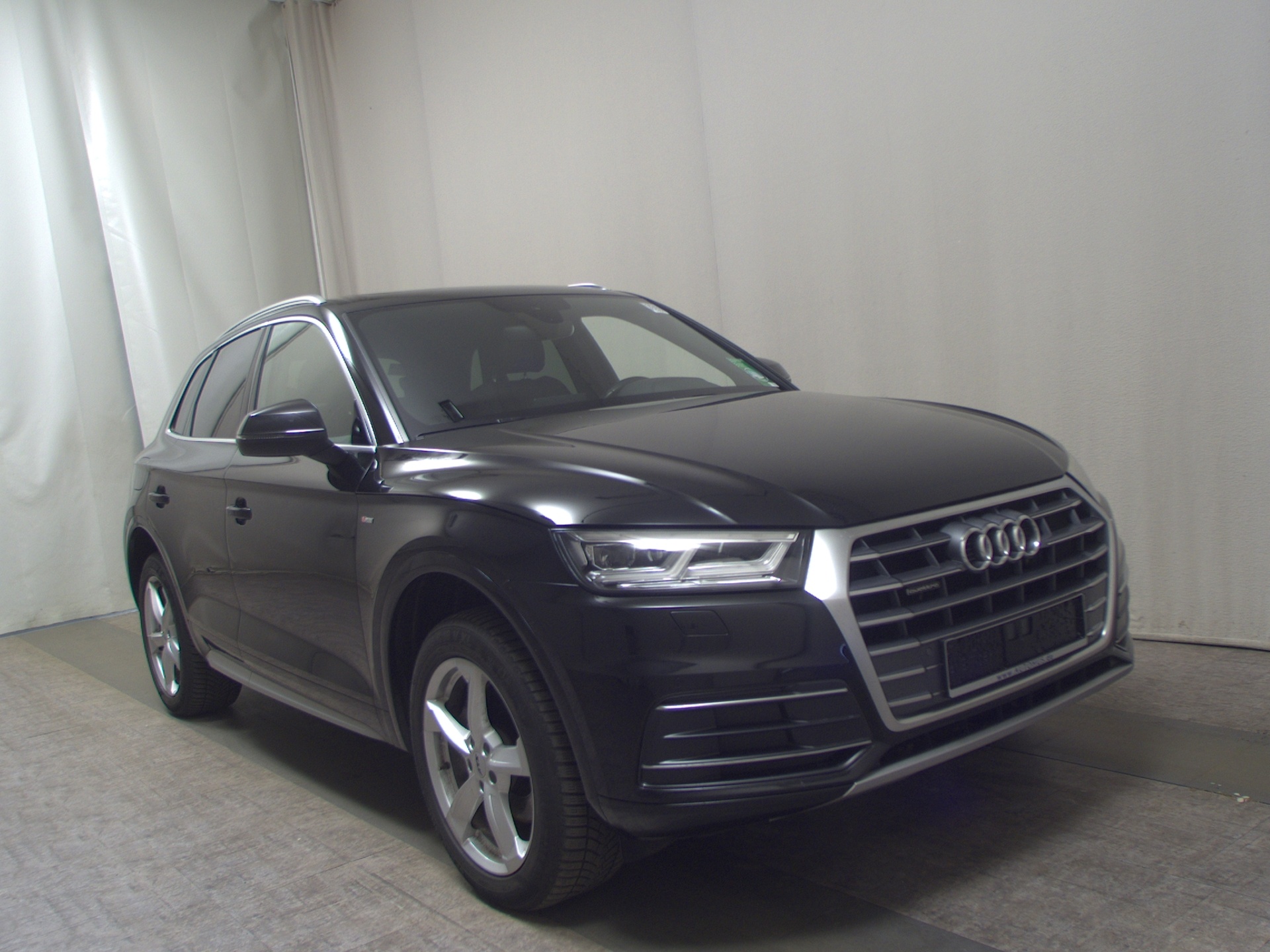 Audi Q5 40 TDI Qu. S-Line T-Leder Navi LED Pano RFK 3