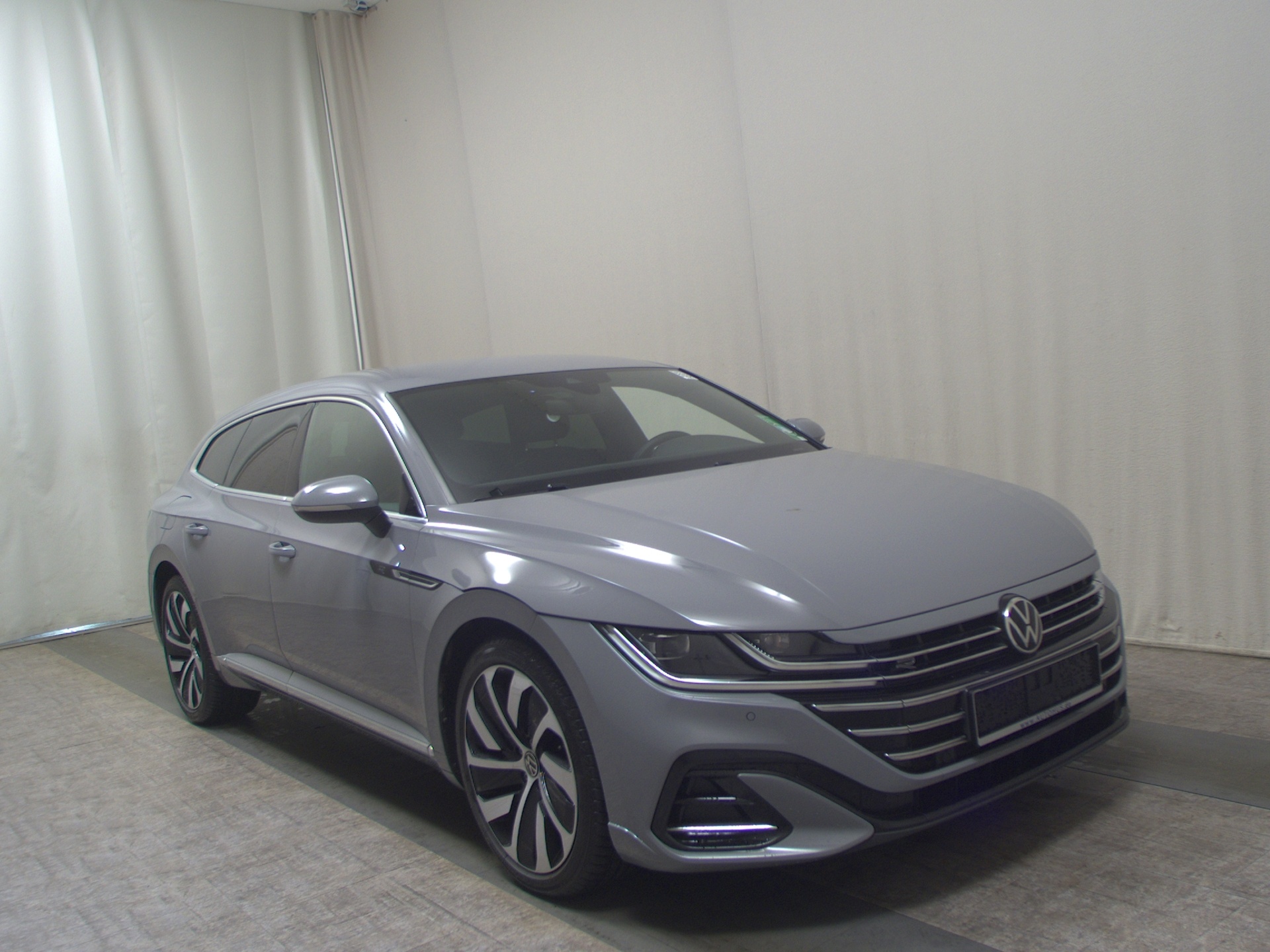 Volkswagen Arteon SB 2.0 TDI R-Line Navi LED AID RFK ACC 3