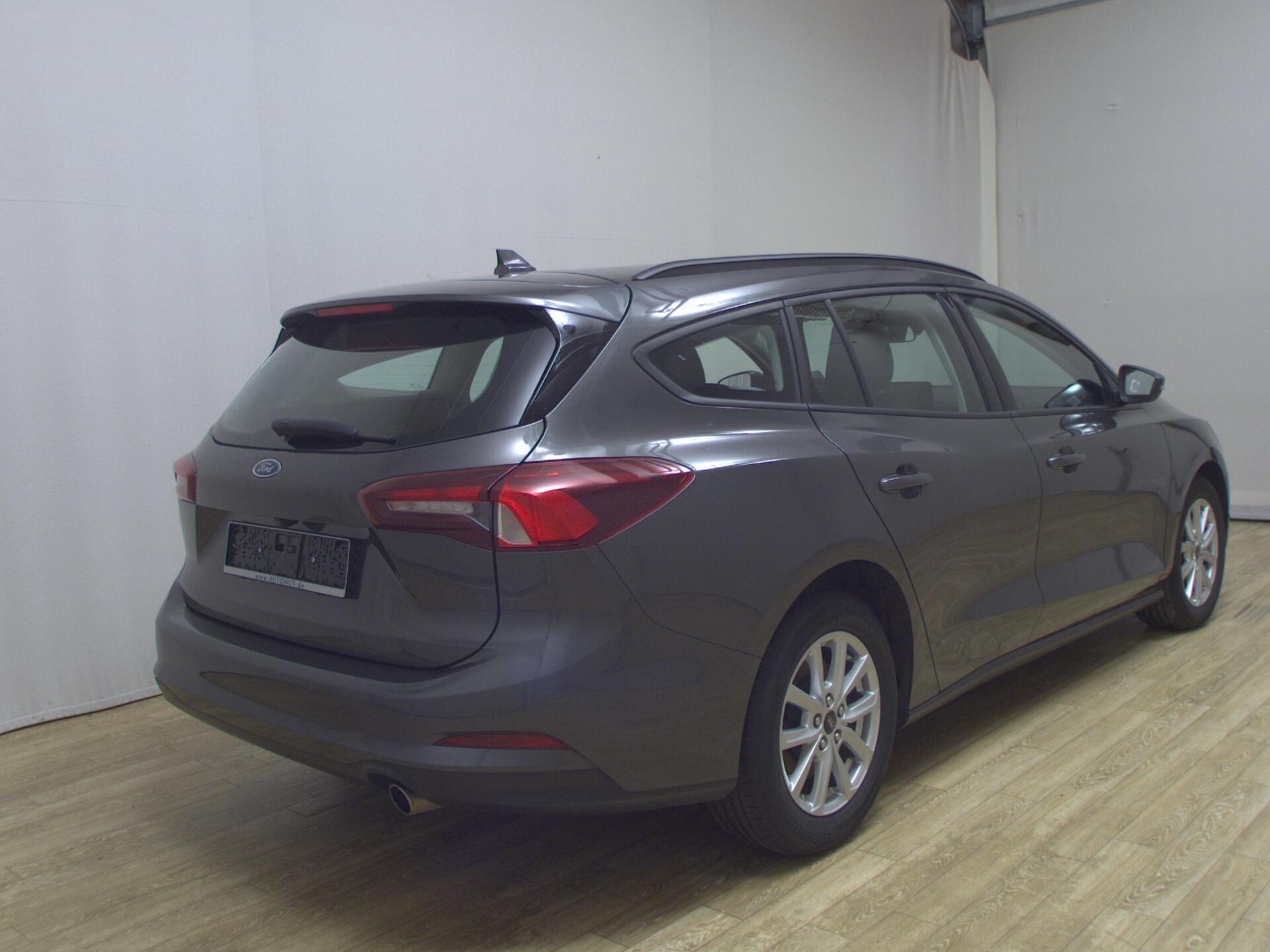 Ford Focus Turnier 1.5 EB Cool&Connect Navi LED DAB 4