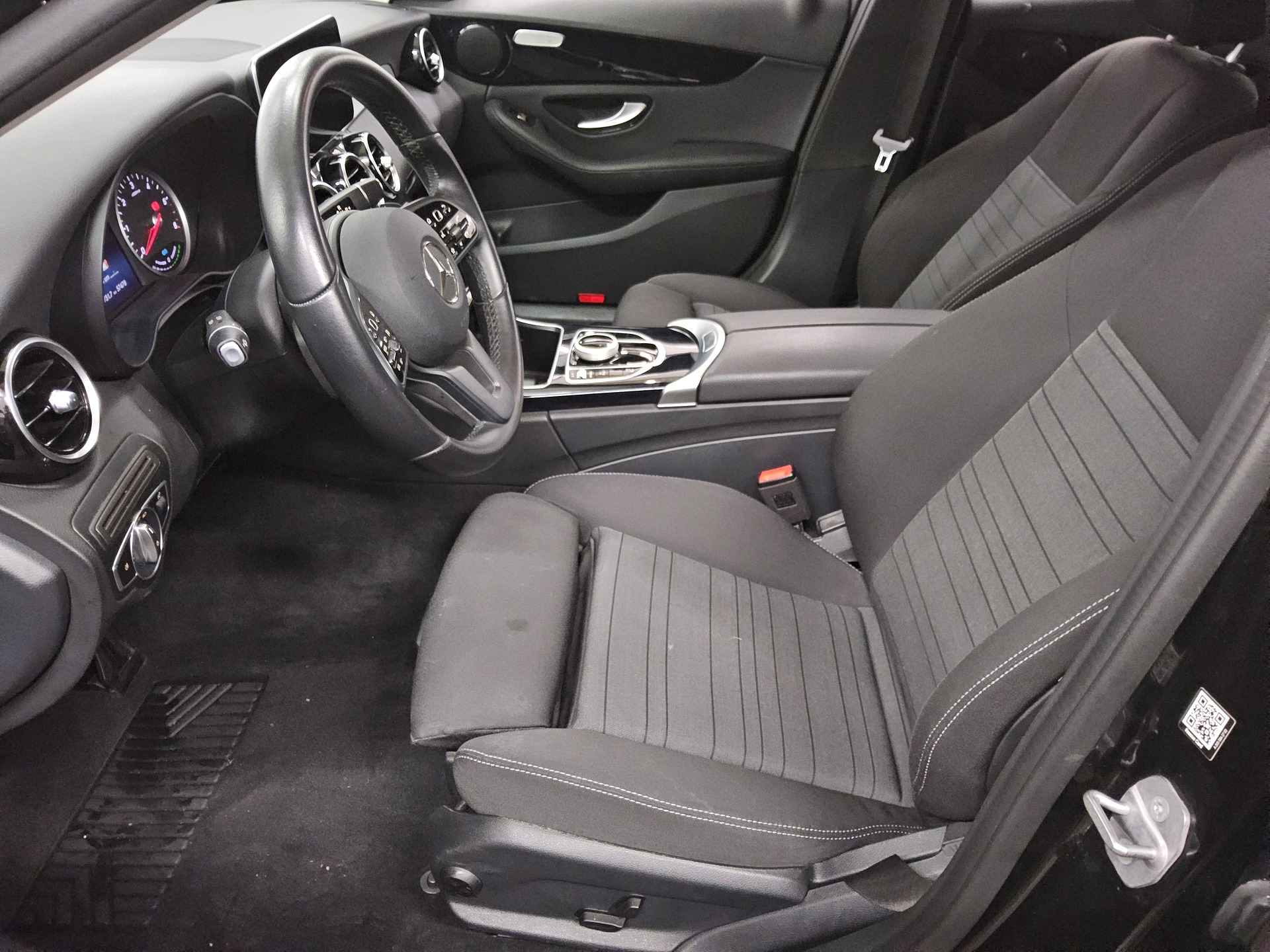 Mercedes-Benz C 300 de Avantgarde Navi LED AHK 8