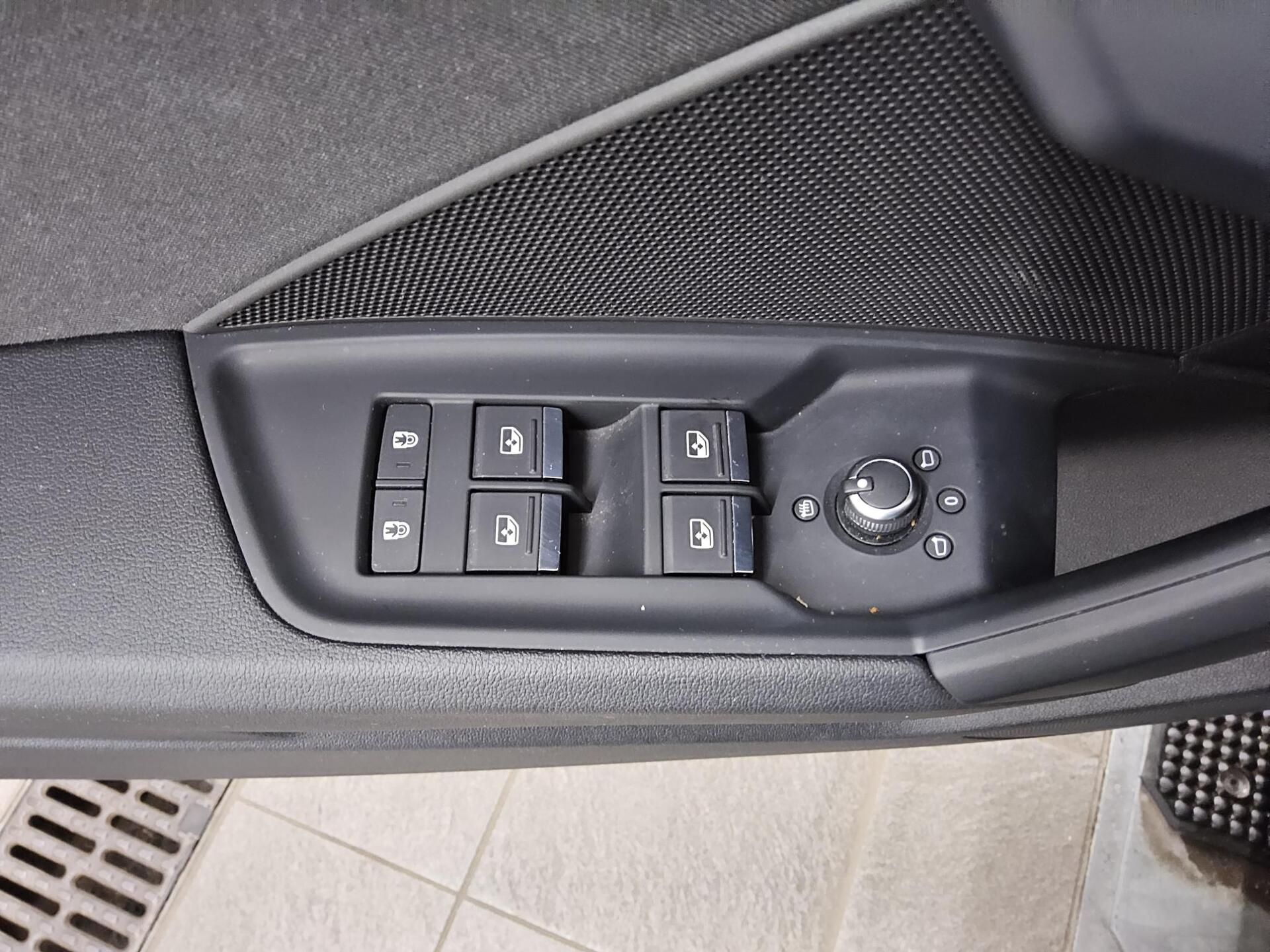 Audi A3 Sportback 30 TDI S-Line Ext. Navi vc LED RfK 10