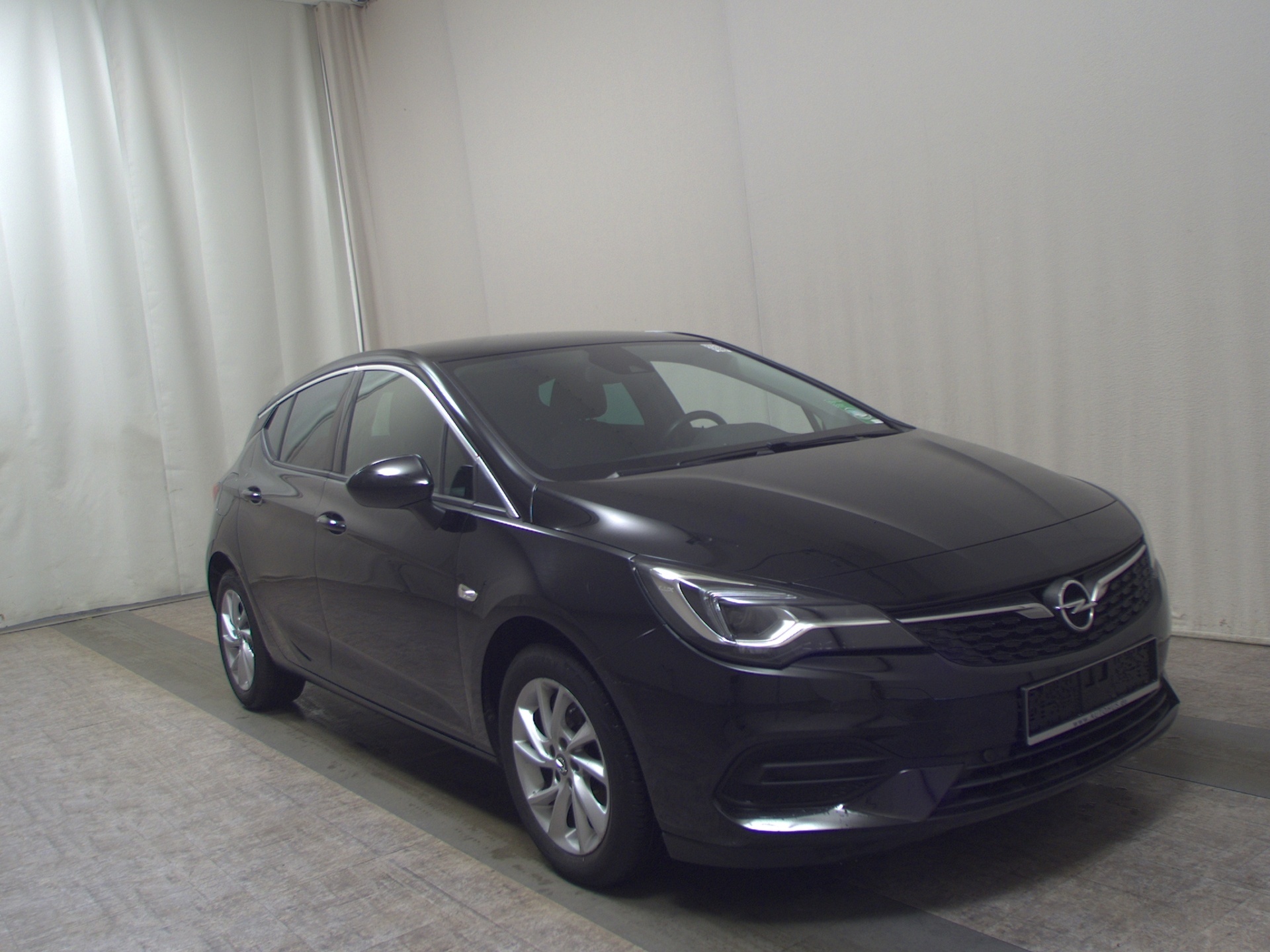 Opel Astra 1.5 D Business Ed. Navi LED RFK 3