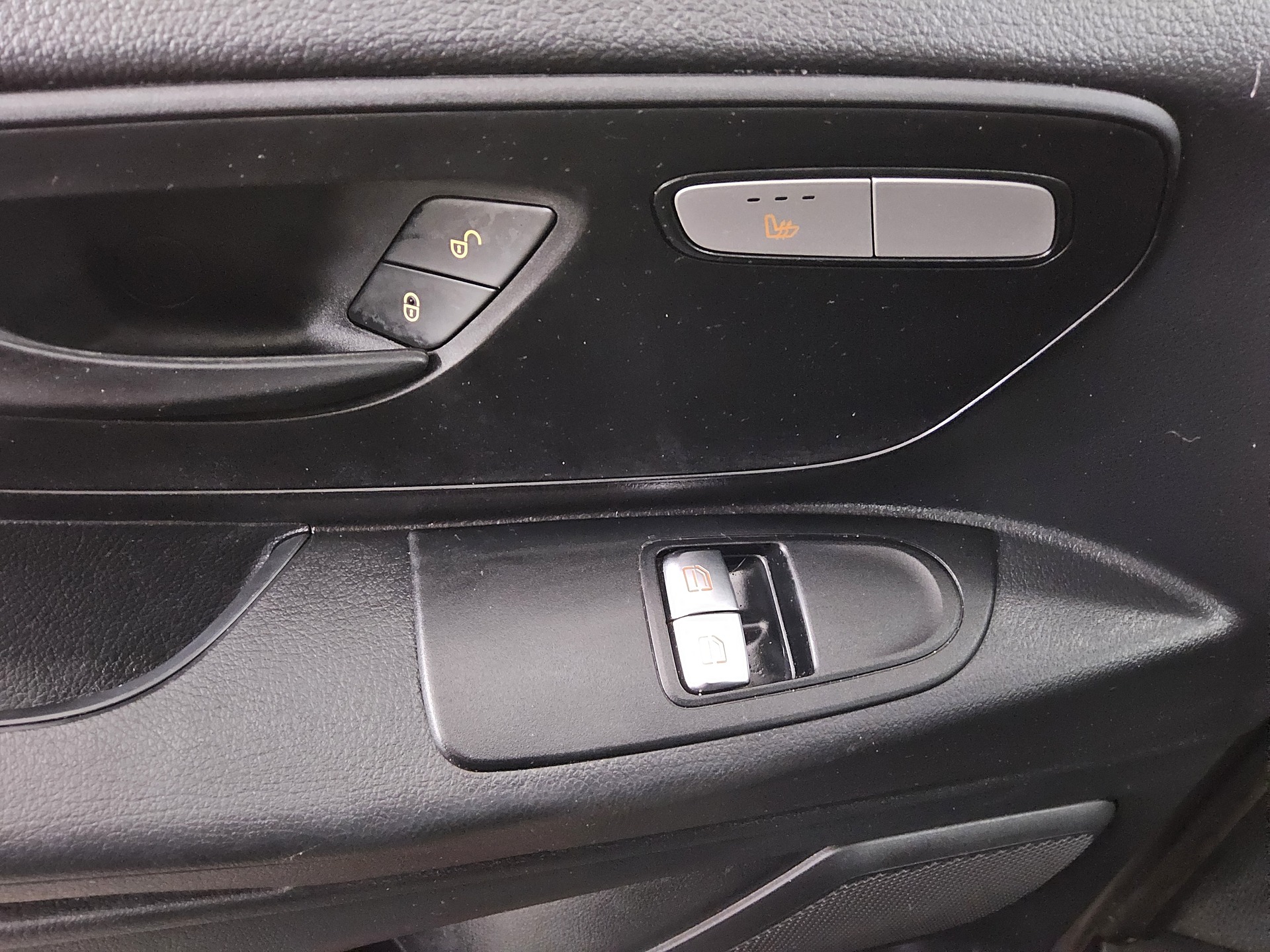 Mercedes-Benz Vito-124 Mixto 124 CDI Mixto Navi Kamera AHK 9